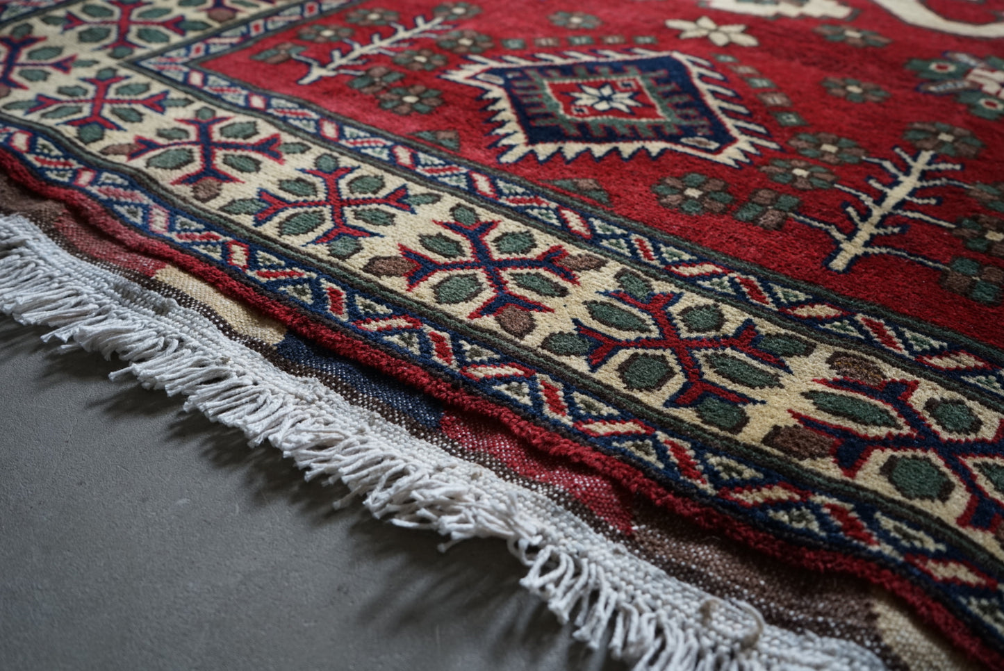 AFGHANISTAN VINTAGE BALUCH 1980年代 161.5 × 101.5 cm