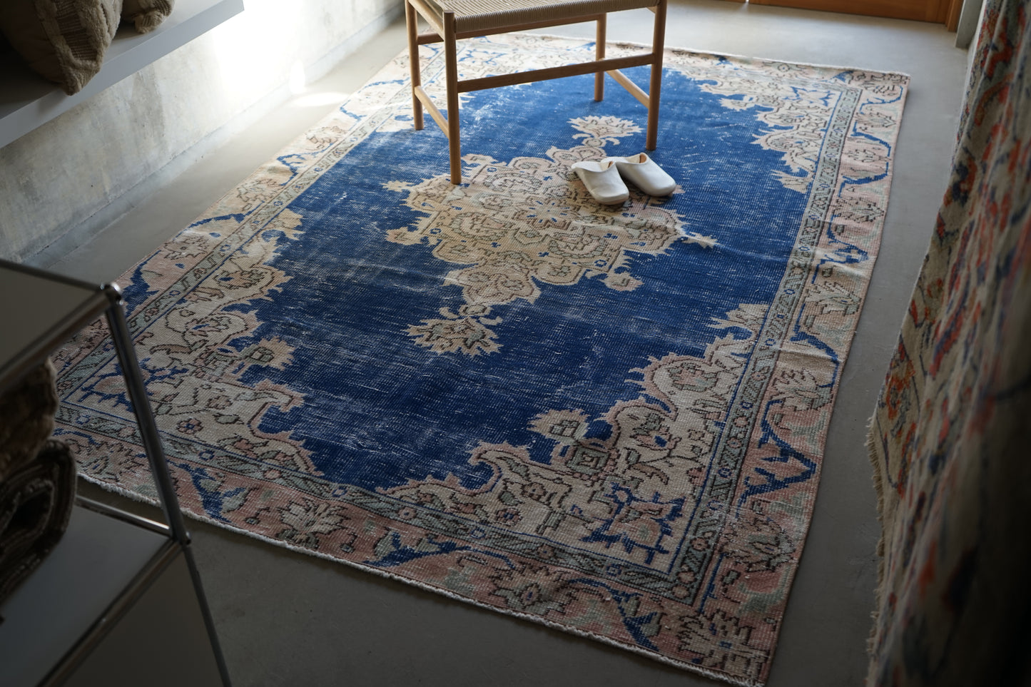 TURKEY OLD ISPARTA BLUE 1970年代 236 × 163 cm No.TR25205