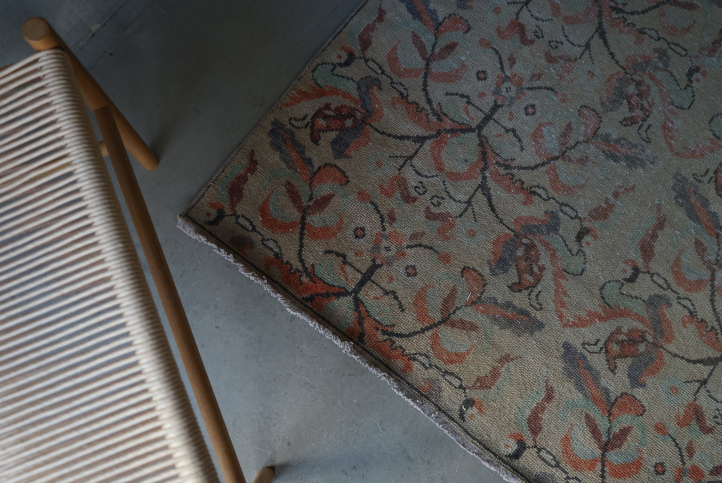 Türkiye Old Isparta Beige Floral 1970年代 218 × 136 cm No.TR25267