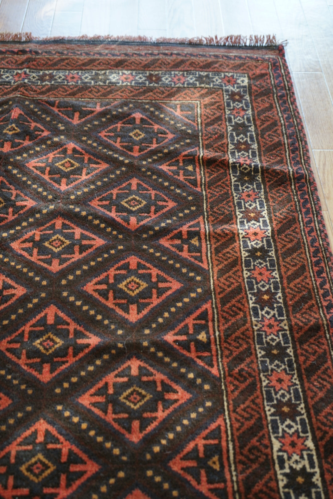 Afghanistan Old Baluch Taimani 1980年代 193 × 123 cm  No.AF2543 / 国内送料無料・羊毛手織り絨毯