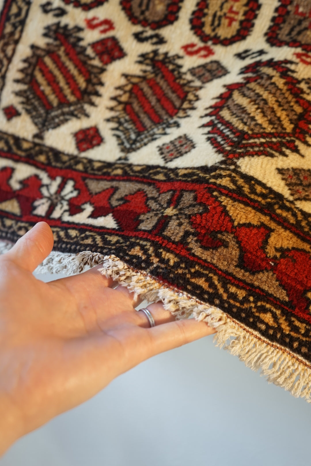 Türkiye Old Anatolia Kid's Prayer rug "Armond" 1960年代 92 × 78 cm No.TR25322