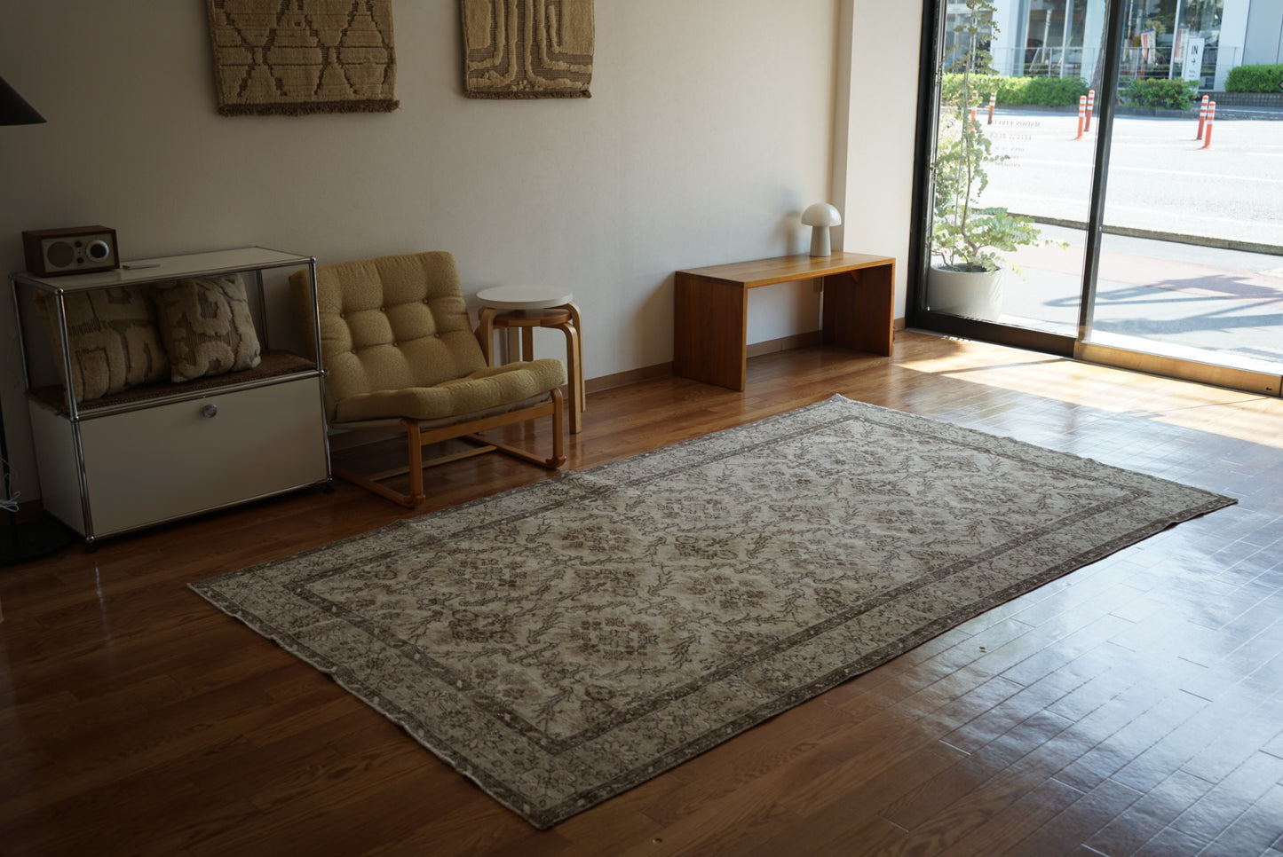 Türkiye Old Isparta Beige Floral 1970年代 272 × 152 cm No.TR25351