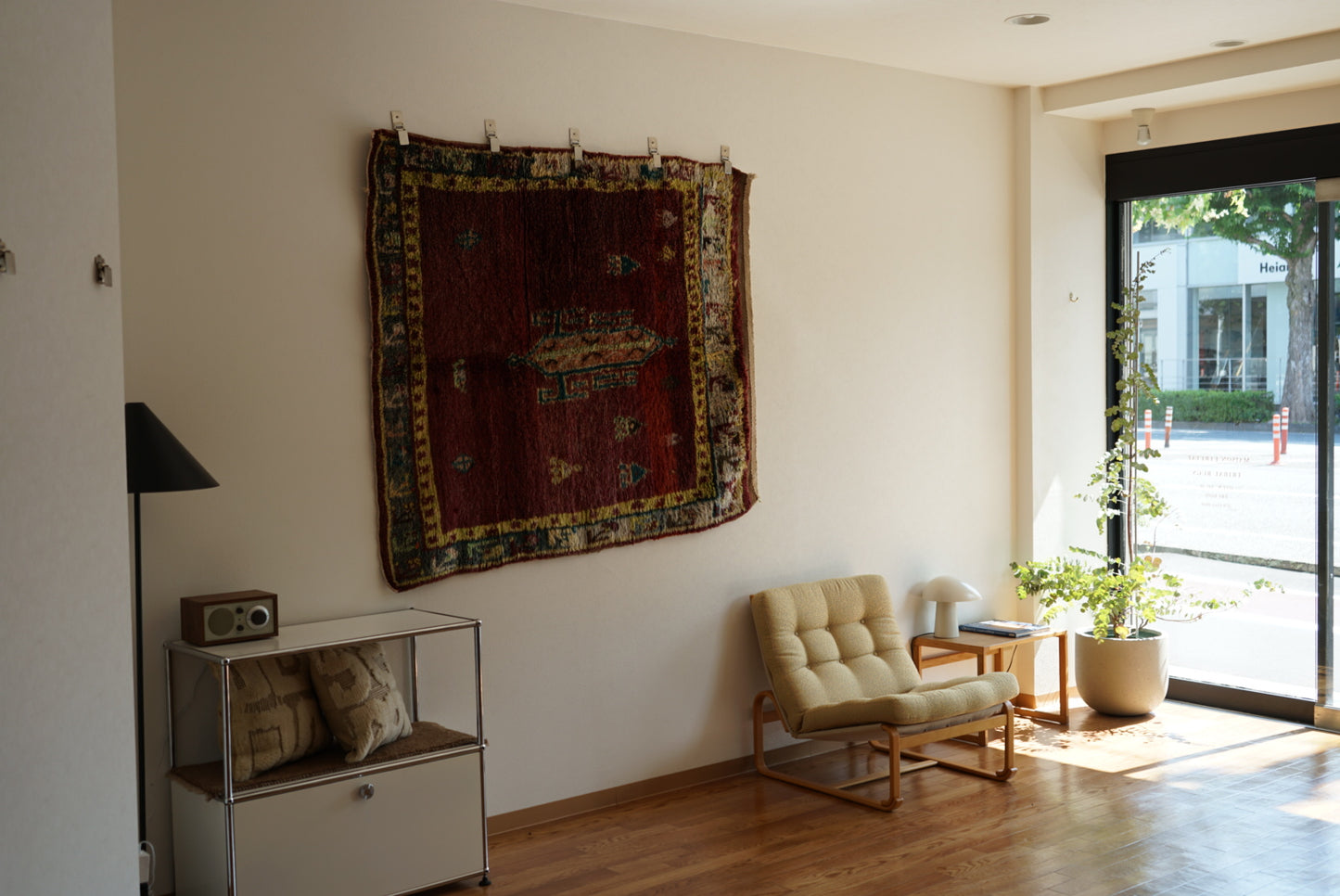 TRIBAL RUG TURKEY OLD OUSHAK 1965年代 154 × 133 cm No.TR25193