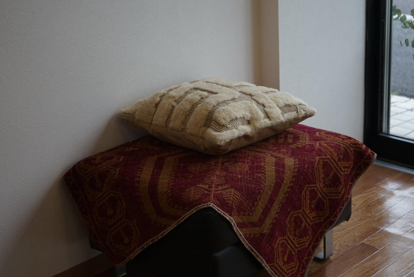 Türkiye Old Oushak Red 110 × 92.5 cm No.TR25330
