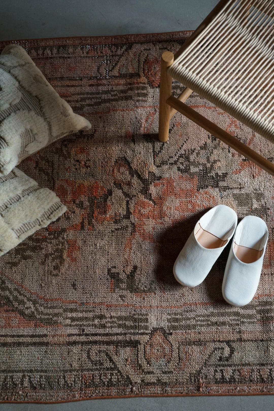 TURKEY OLD ISPARTA ROSE FLOWER 1950-1960年代 161 × 107.5 cm No.TR25129