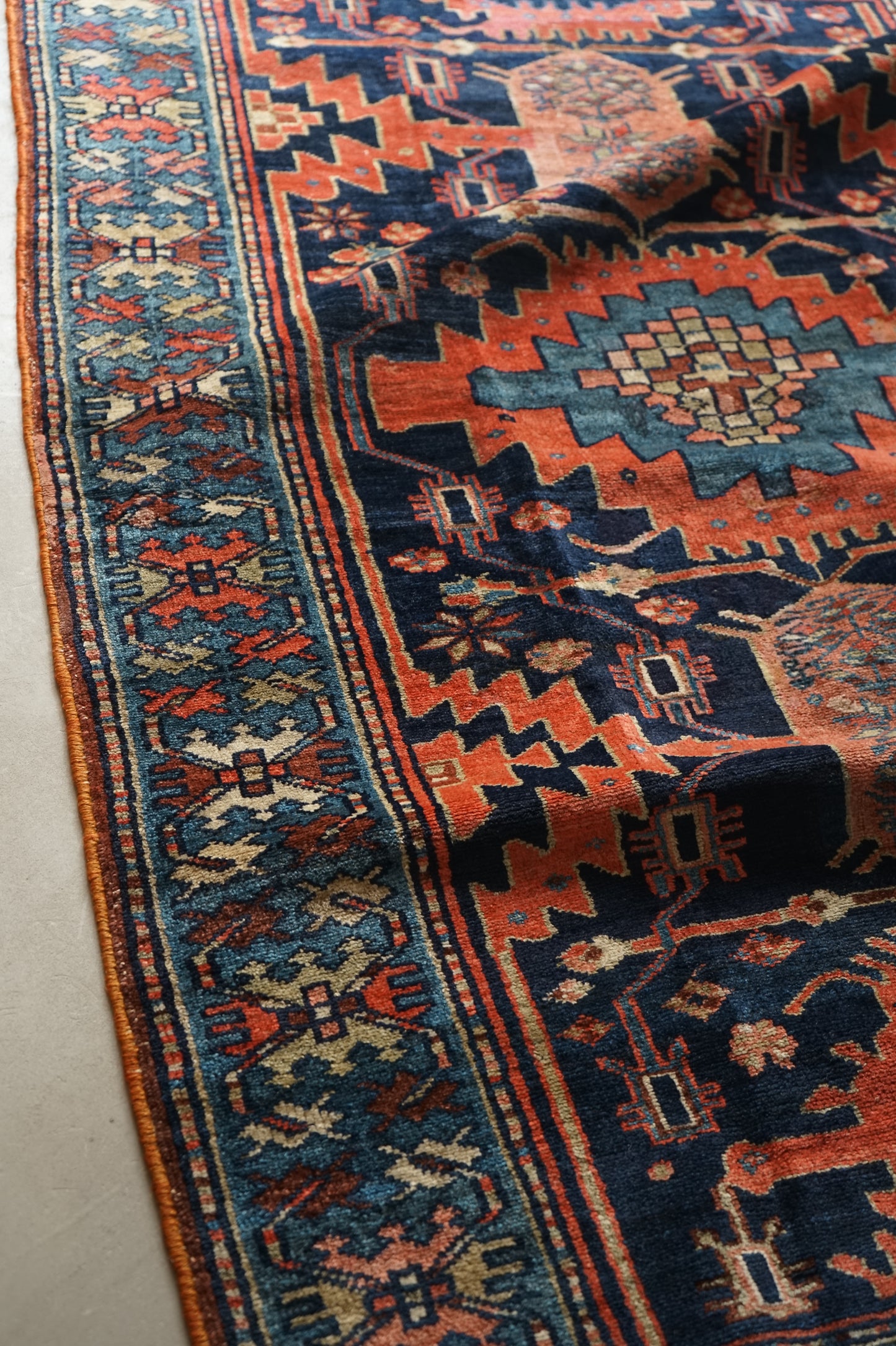 店頭販売 IRAN ANTIQUE BAKHTIARI 1820-1840年代 151 × 101 cm