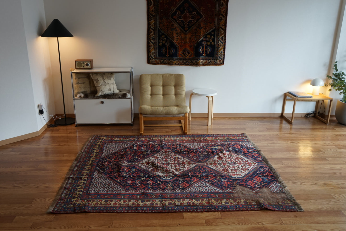 店頭販売 IRAN ANTIQUE SHIRAZ KHAMSEH BAHARLO 1820-1840年代 191 × 155 cm
