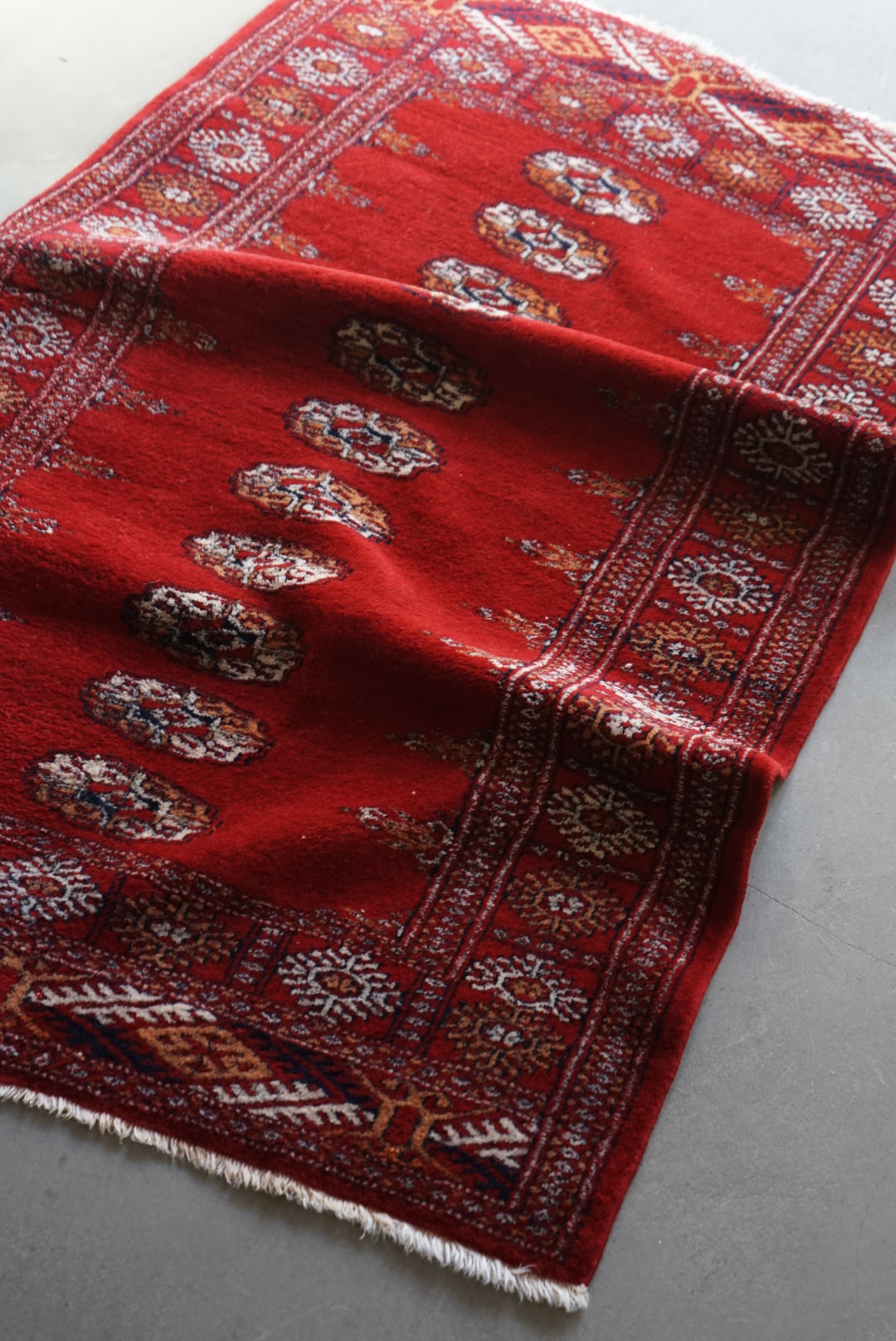 Türkiye Old Turkmen Red 1970年代 141 × 93 cm No.TR25232