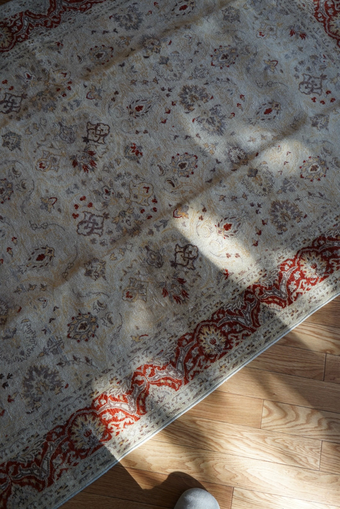 Türkiye Old Anatoria Beige , Red 1960年代 222 × 136 cm No.TR25551 / 国内送料無料・羊毛手織り絨毯