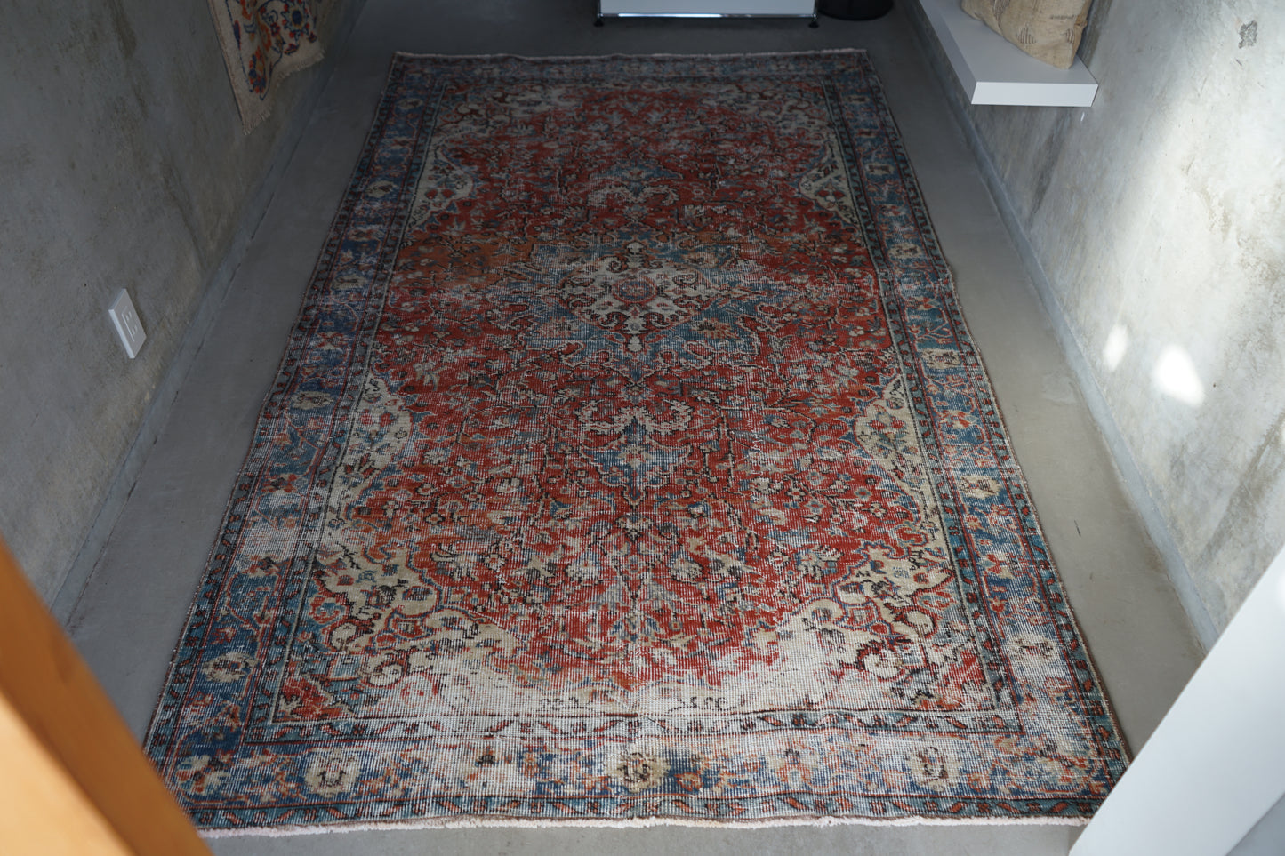TURKEY OLD ISPARTA TURQUOISE RED 1970年代 261 × 155 cm No.TR25212