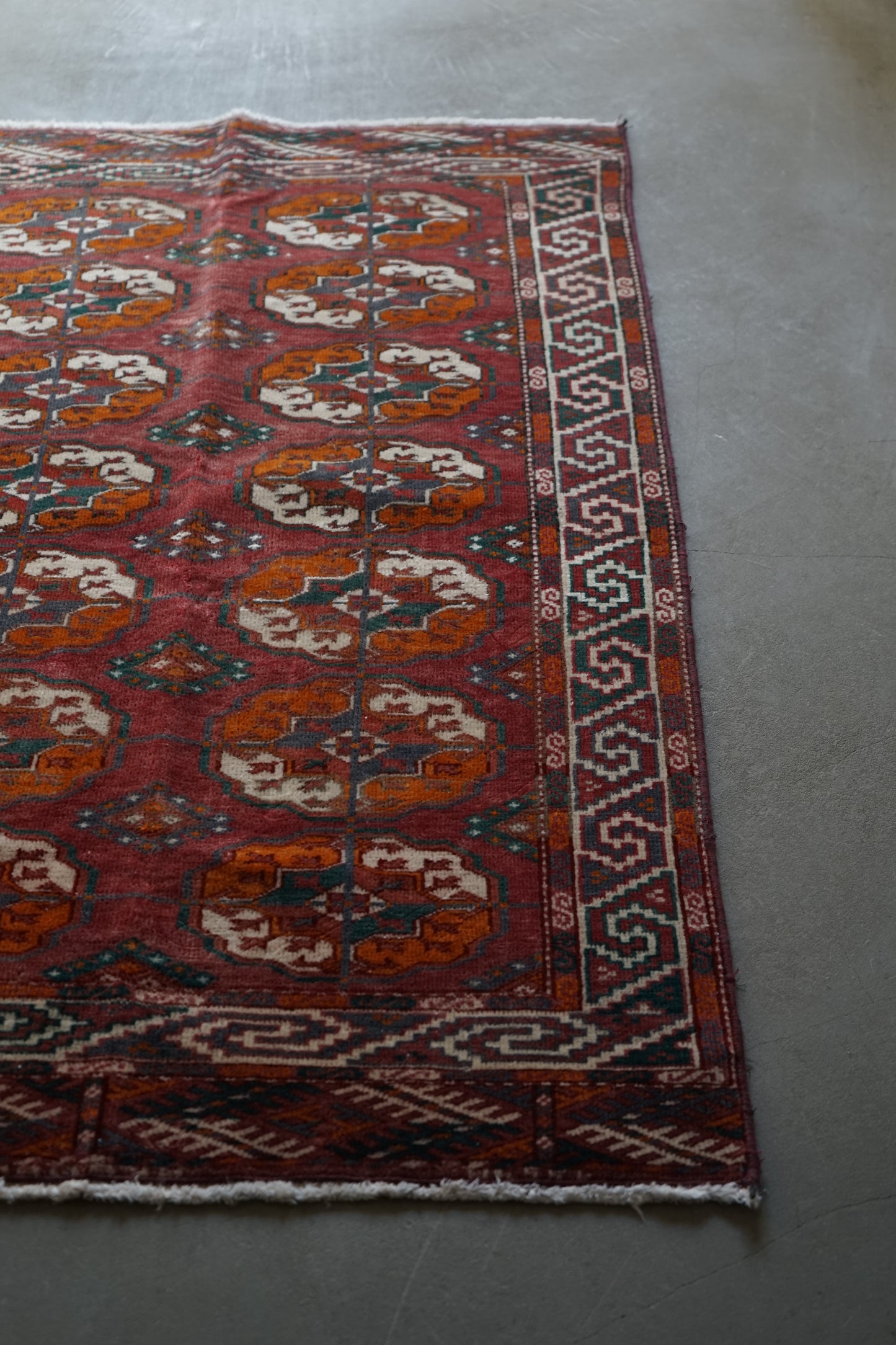 Türkiye Old Turkmen Red 1970年代 120 × 75 cm No.TR25225