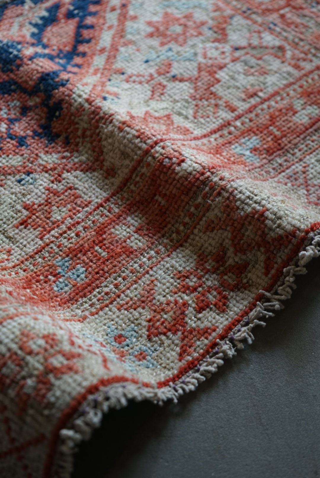 Türkiye Old Oushak Red Small size 1970年代 96.5 × 44 cm No.TR25241