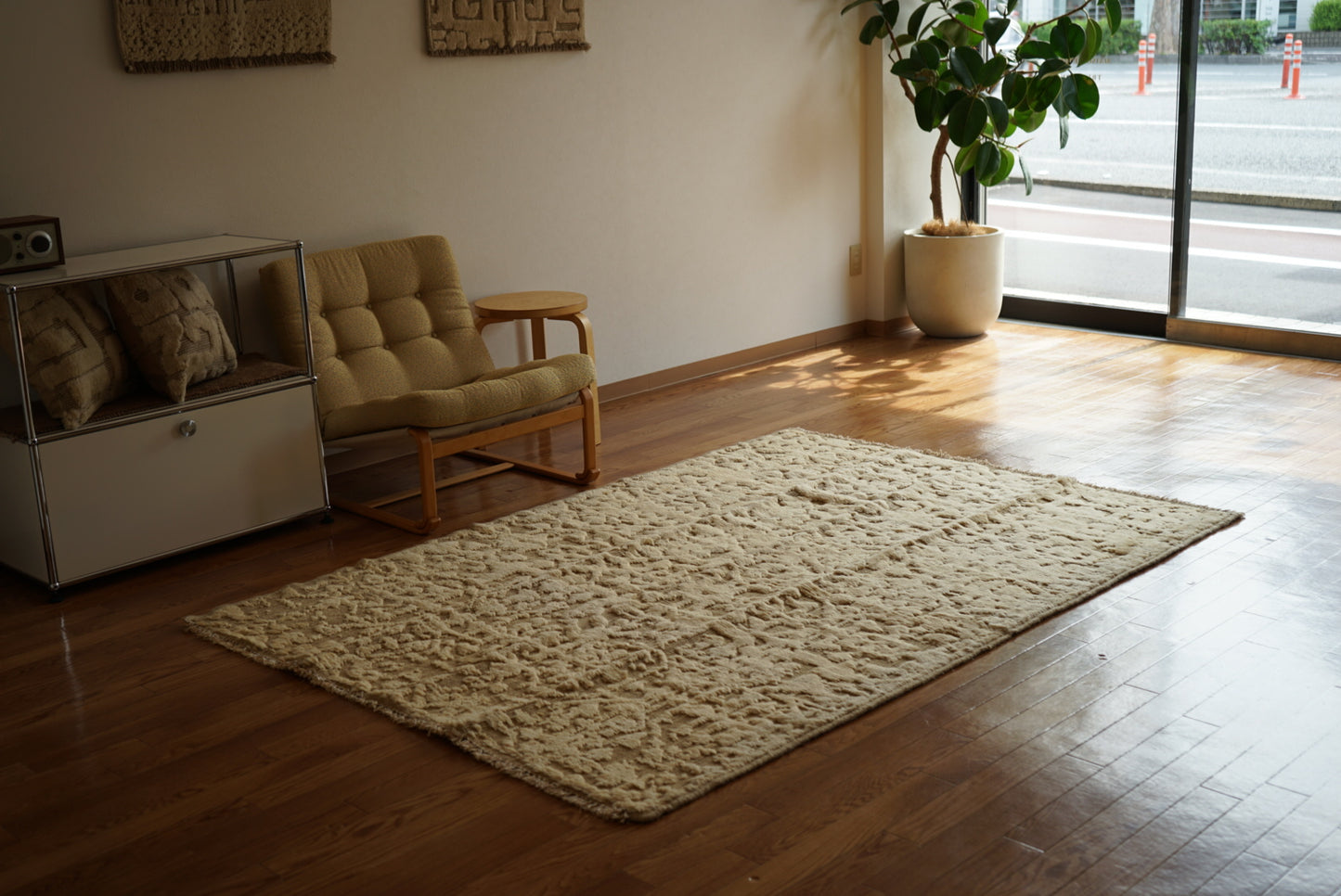 店頭販売 ORIGINAL IRAN QASHQAI KILIM LIVING SIZE " LIFE " 190 × 140 cm