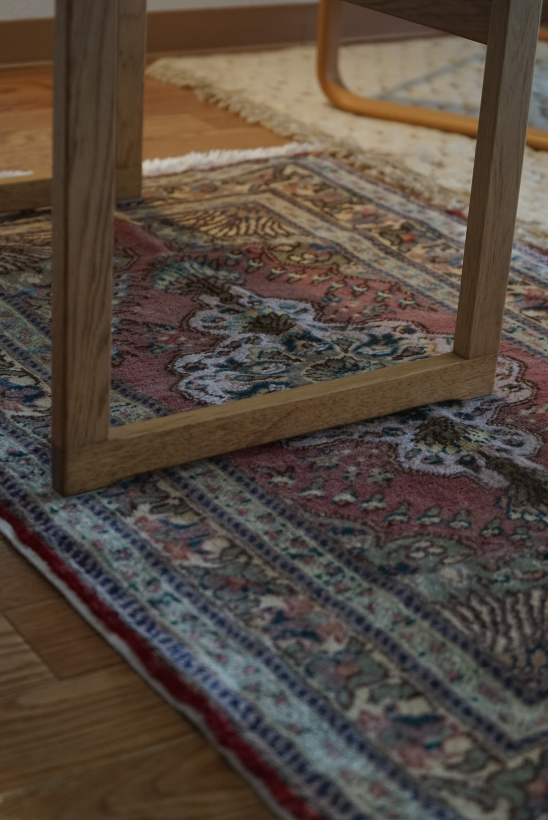 Türkiye Old Kayseri Floral Pink , Beige Doorsize 1960年代 105 × 64 cm No.TR25354