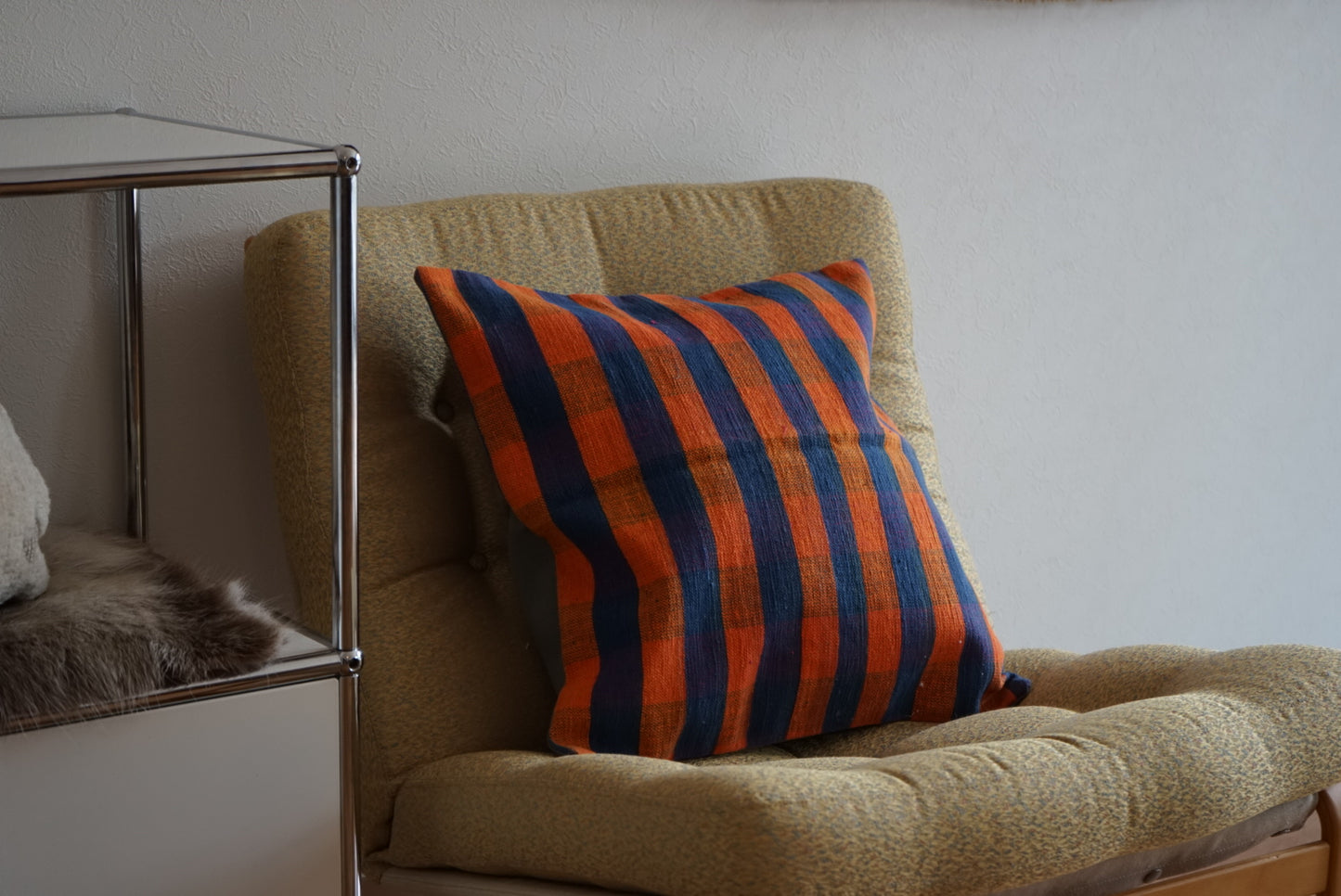 Türkiye Old Kilim Cushion Cover Orange , Blue Checker Design 45 × 45 cm No.TR25531 / 国内送料無料・羊毛手織りキリム