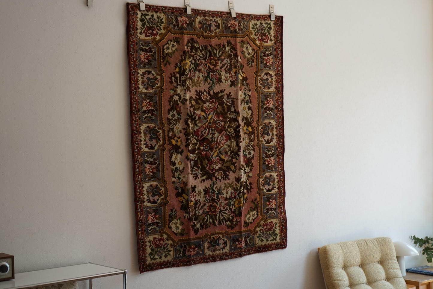 IRAN ANTIQUE BAKHTIARI 
FARADONBEH GOLPATO 1870年代 150 × 114 cm