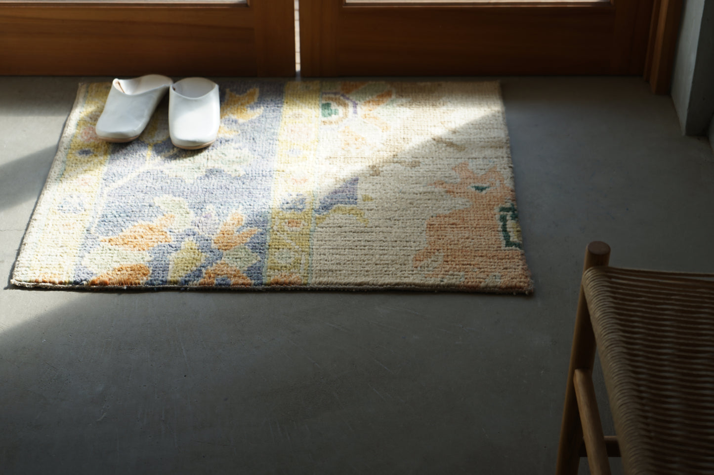 TURKEY VINTAGE SMALL RUG BEIGE FLOWER 85 × 66 cm No.TR25188