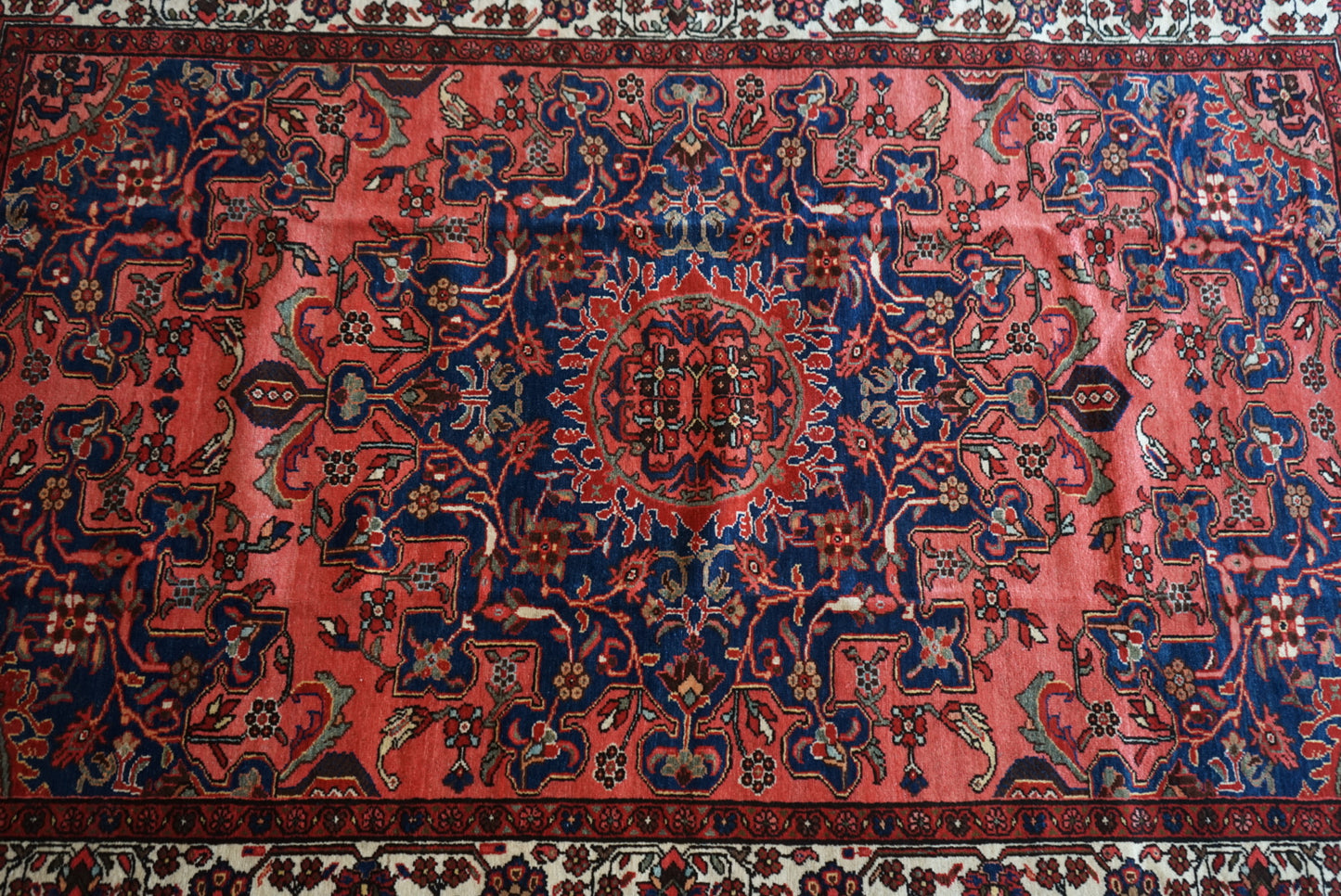 店頭販売 IRAN ANTIQUE TAFRESH ARAK 1720年代 207 × 138 cm