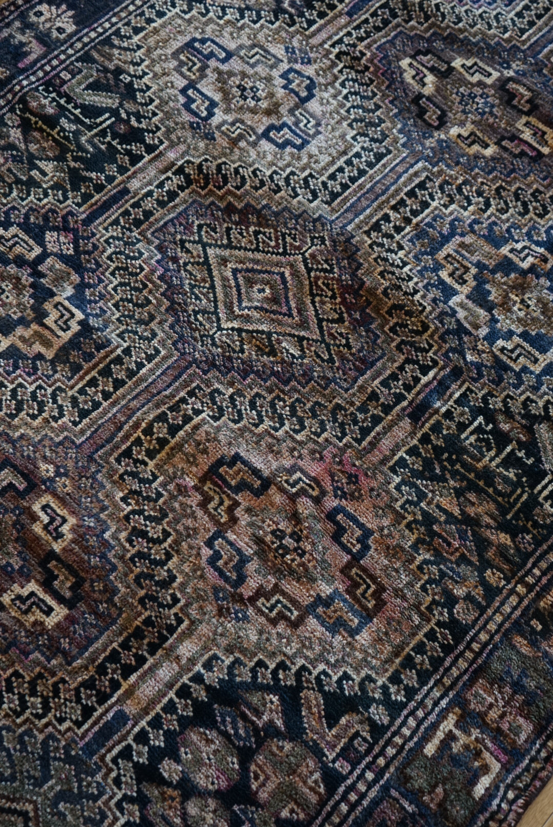 店頭販売 Iran Antique Shiraz Khamseh Dolkhani 1770年代 186 × 131 cm