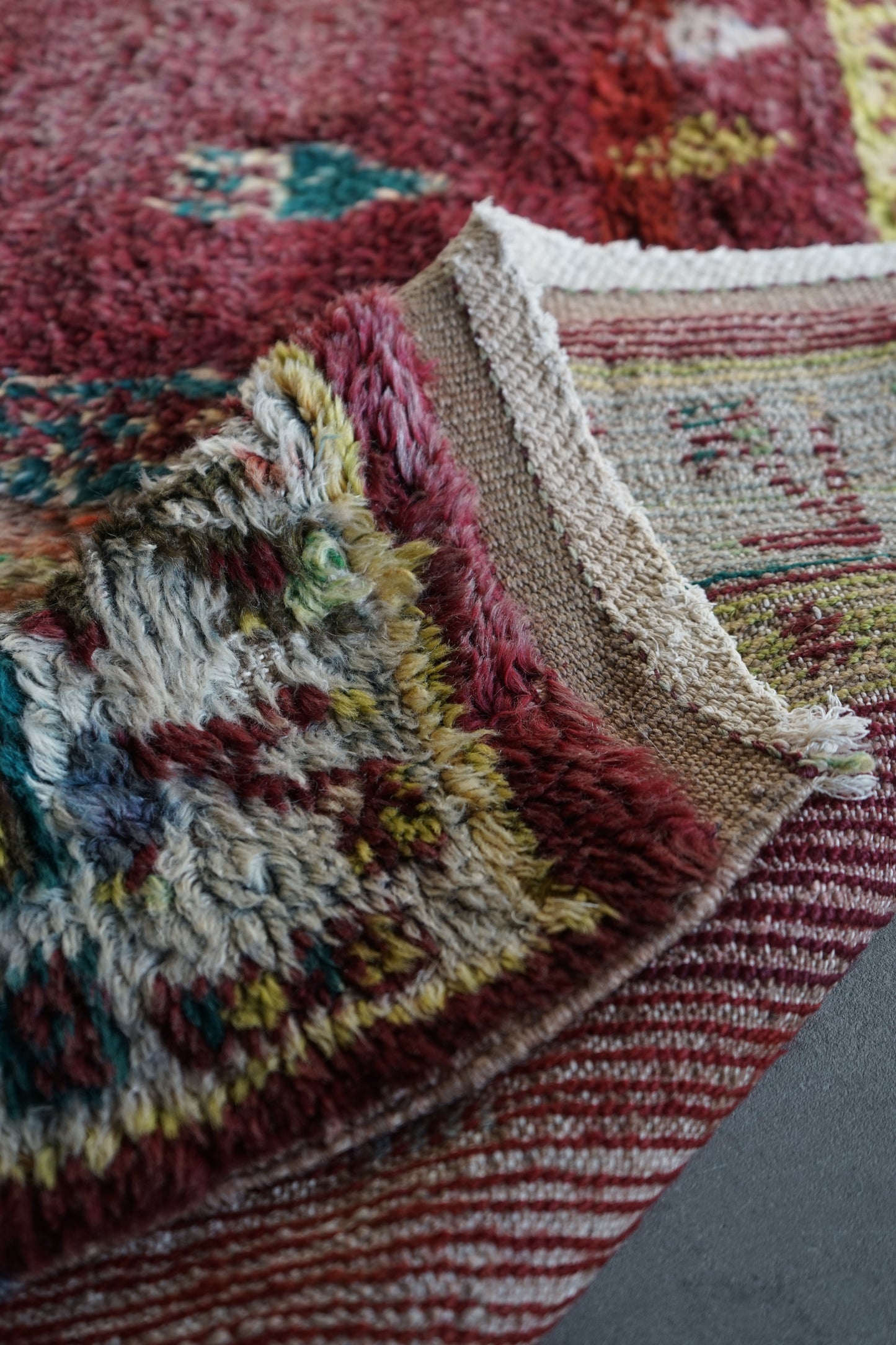 TRIBAL RUG TURKEY OLD OUSHAK 1965年代 154 × 133 cm No.TR25193