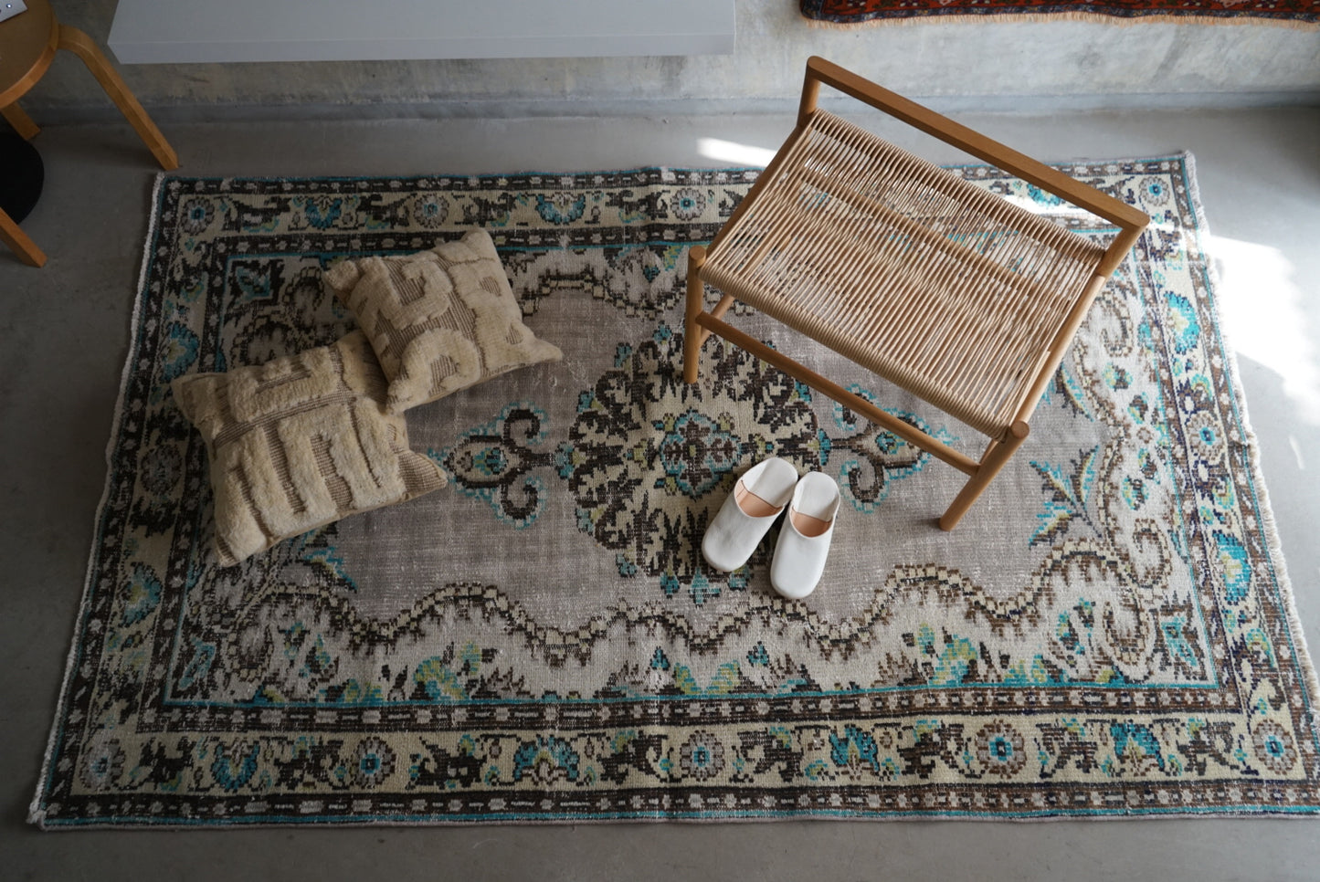 TURKEY OLD ISPARTA GREY 1970年代 223 × 136 cm No.TR25146