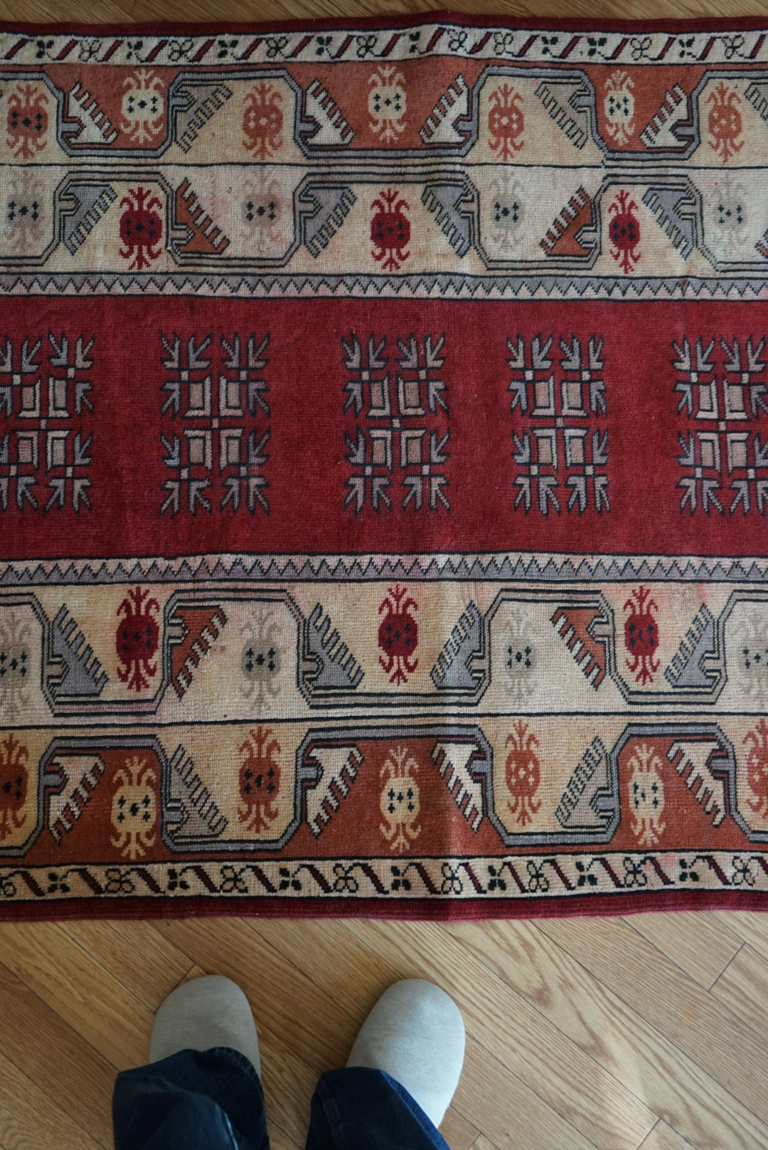Türkiye Old Anatoria Beige , Red 1960年代 178 × 123 cm No.TR25552 / 国内送料無料・羊毛手織り絨毯