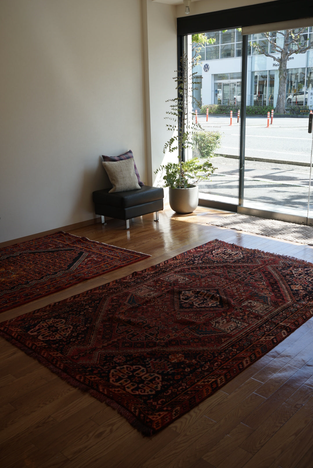 店頭販売 IRAN ANTIQUE SHIRAZ QASHQAI HEYBATLO 1880年代 235 × 148 cm