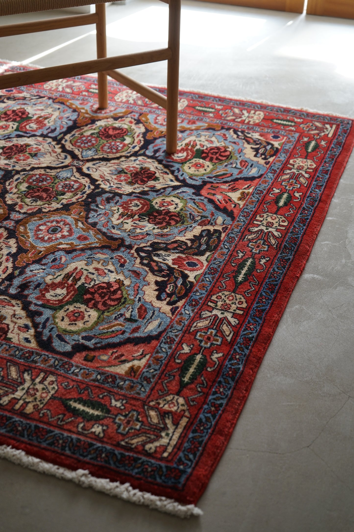 IRAN ANTIQUE BIJAR SANANDAJI MILZA ALI 1920年代 150 × 127 cm