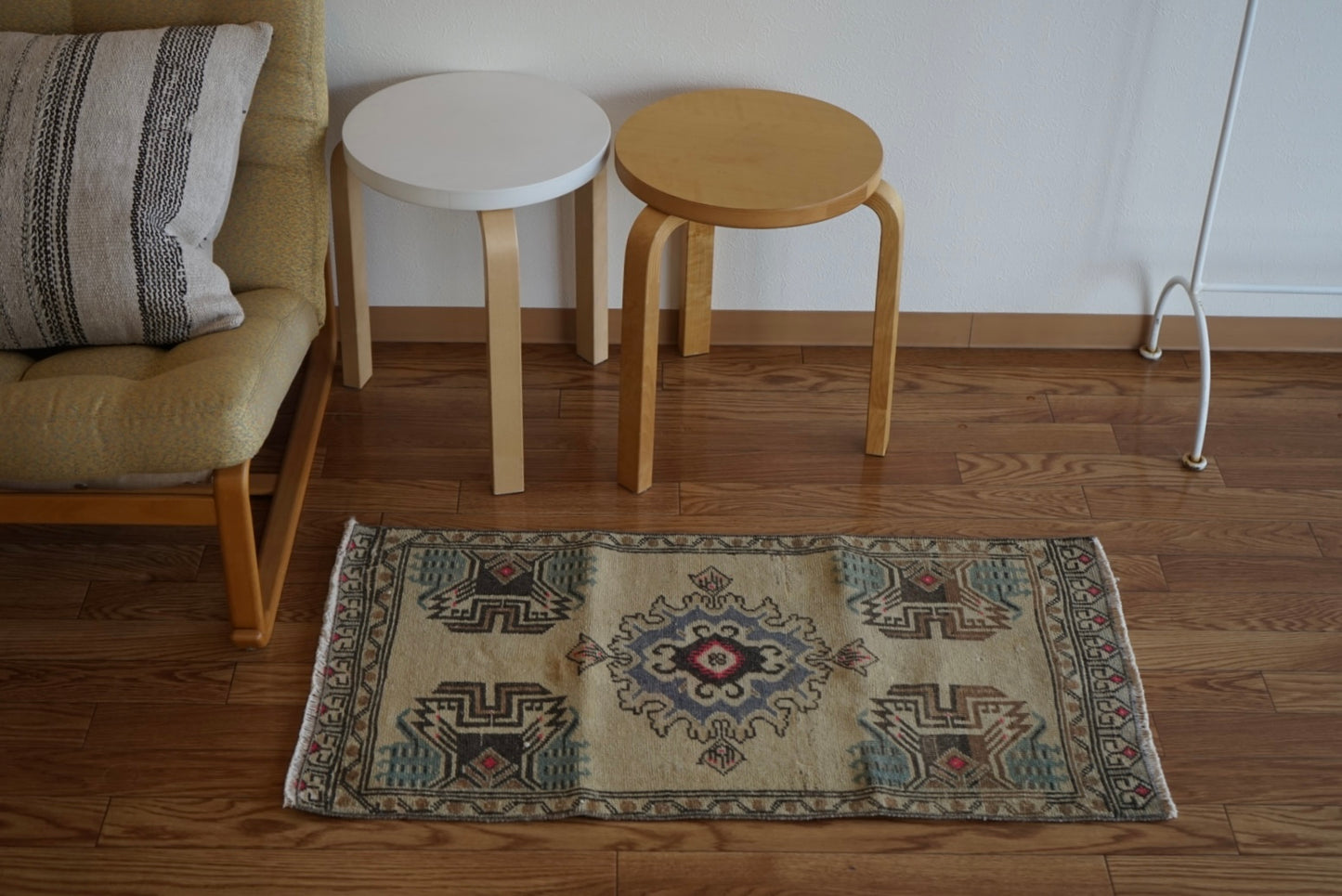Türkiye Old Oushak Yellowbeige 1970年代 97 × 50.5 cm No.TR25414