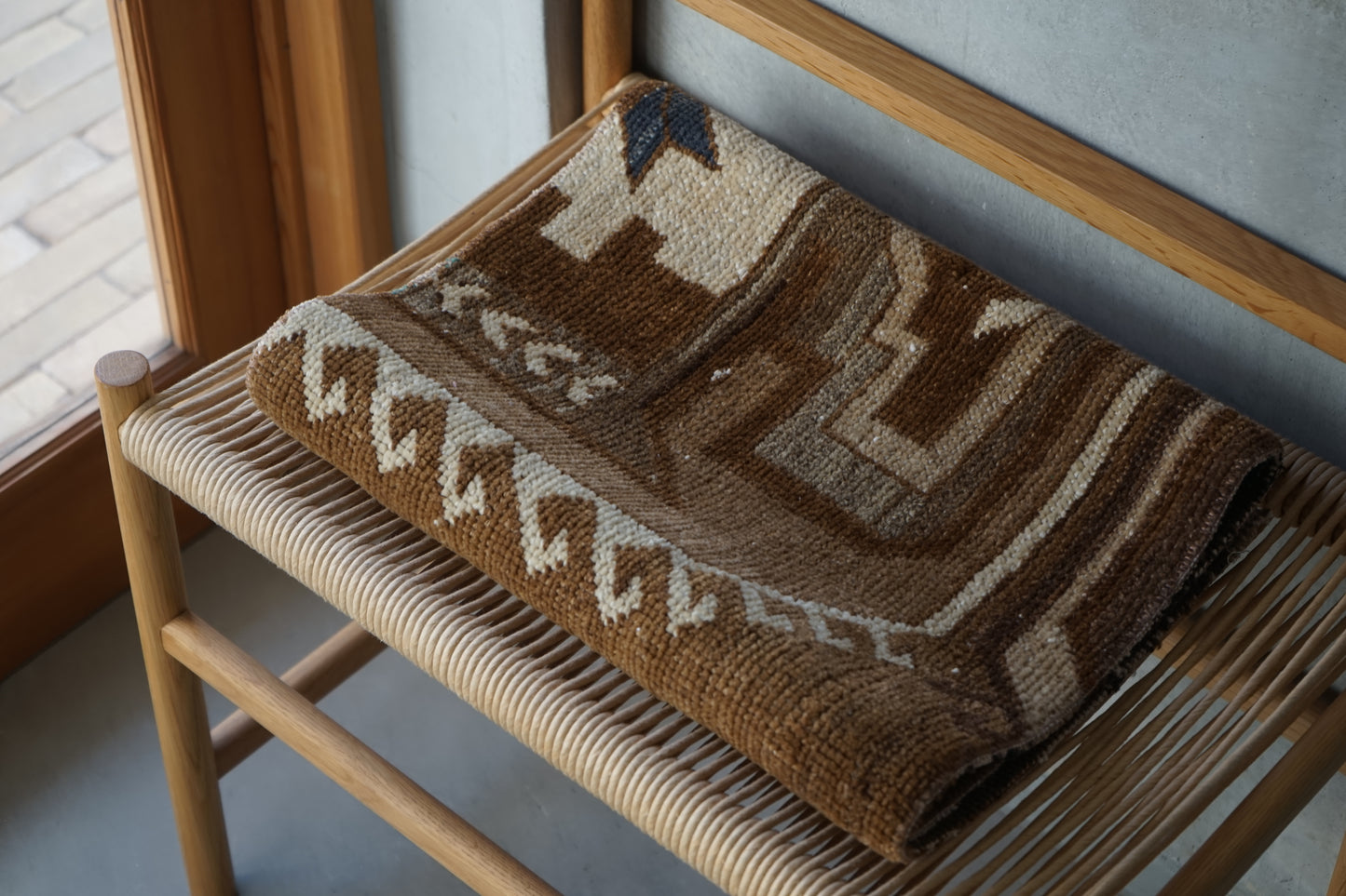 TURKEY OLD BROWN RUNNER SMALL SIZE 1970年代 130 × 43 cm No.TR25218