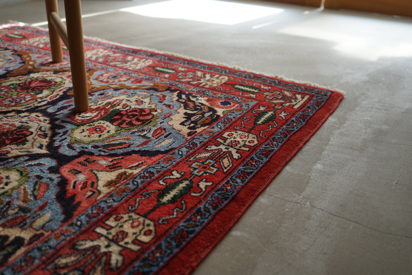 IRAN ANTIQUE BIJAR SANANDAJI MILZA ALI 1920年代 150 × 127 cm