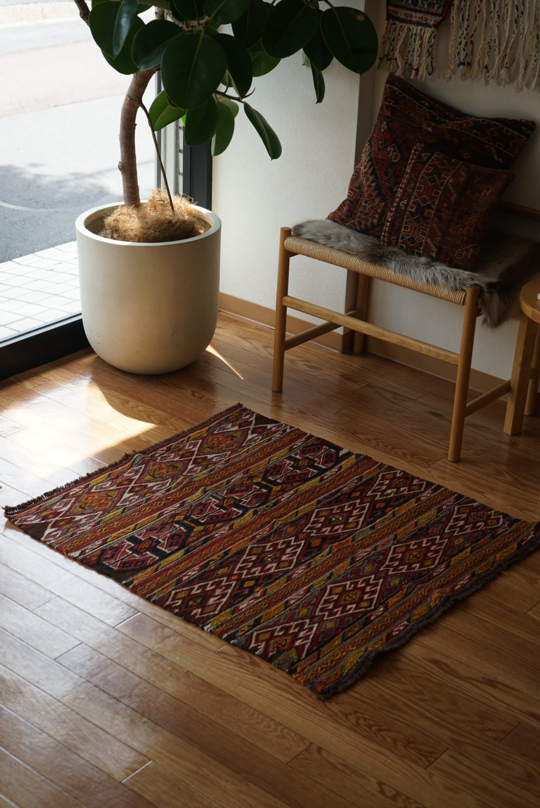 Tribal rug Eastern Türkiye Vintage Kurdisan Kilim 1965-1970年代 92 × 81 cm