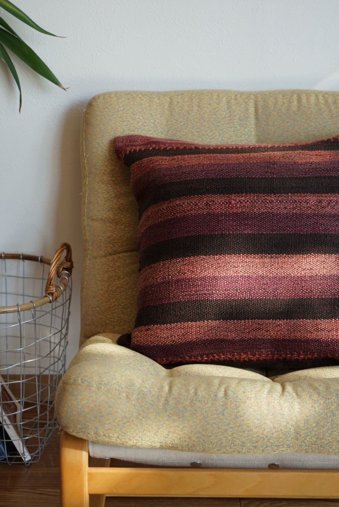 Türkiye Old Kilim Cushion Cover Purple , Pink , Black Stripe Design 51 × 49 cm No.TR25559 / 送料無料・羊毛手織りキリム