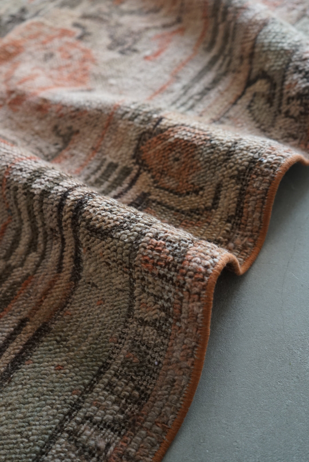 TURKEY OLD ISPARTA ROSE FLOWER 1950-1960年代 161 × 107.5 cm No.TR25129