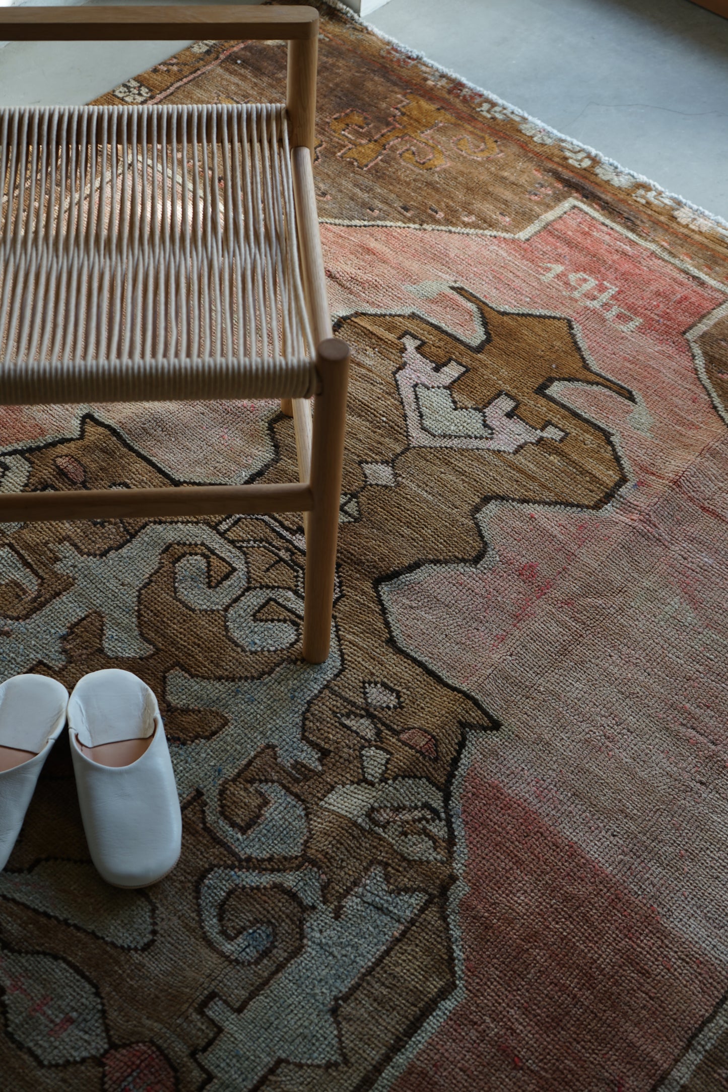 TURKEY OLD OUSHAK SALMON PINK 1970年代 286 × 162 cm No.TR25197