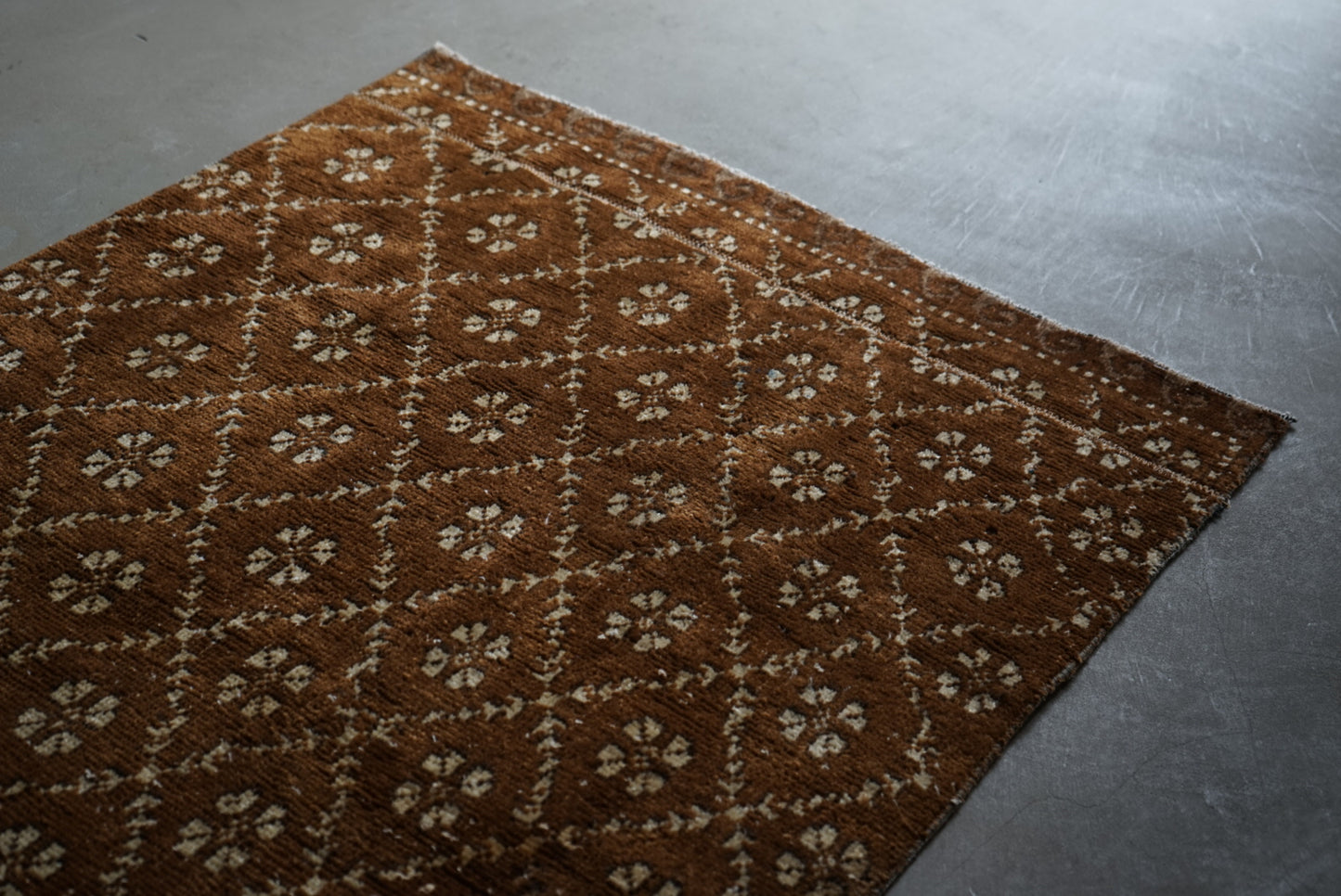 Türkiye Old Oushak Brown Patchwork 1980年代 158 × 87 cm No.TR25311