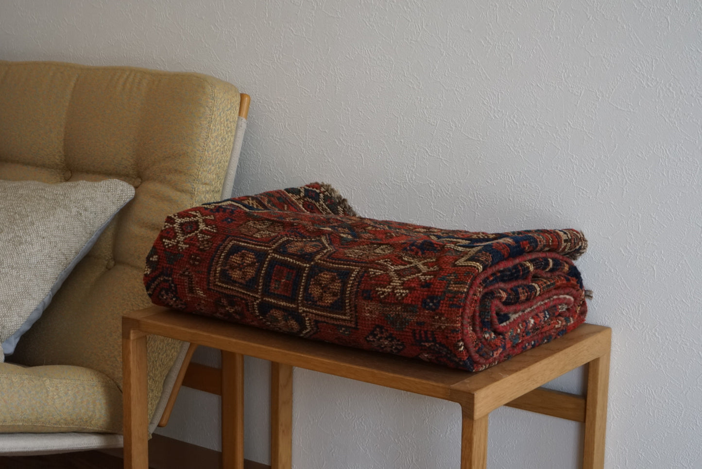 店頭販売 Afghanistan Old Persia Design 1930年代 179.5 × 140.5 cm  No.AF2535 / 国内送料無料・羊毛手織り絨毯