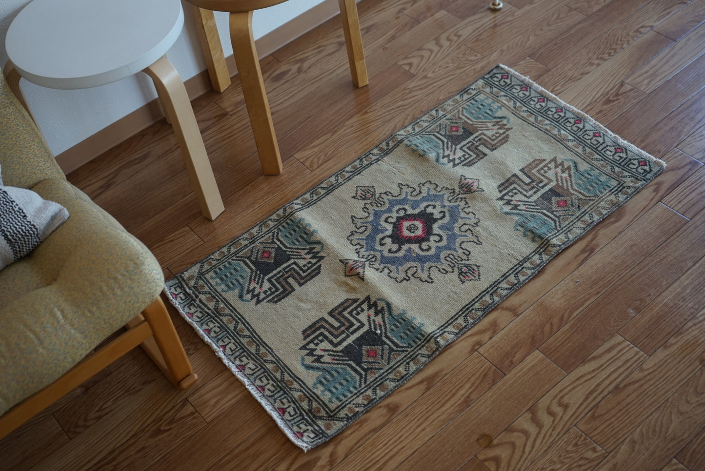 Türkiye Old Oushak Yellowbeige 1970年代 97 × 50.5 cm No.TR25414