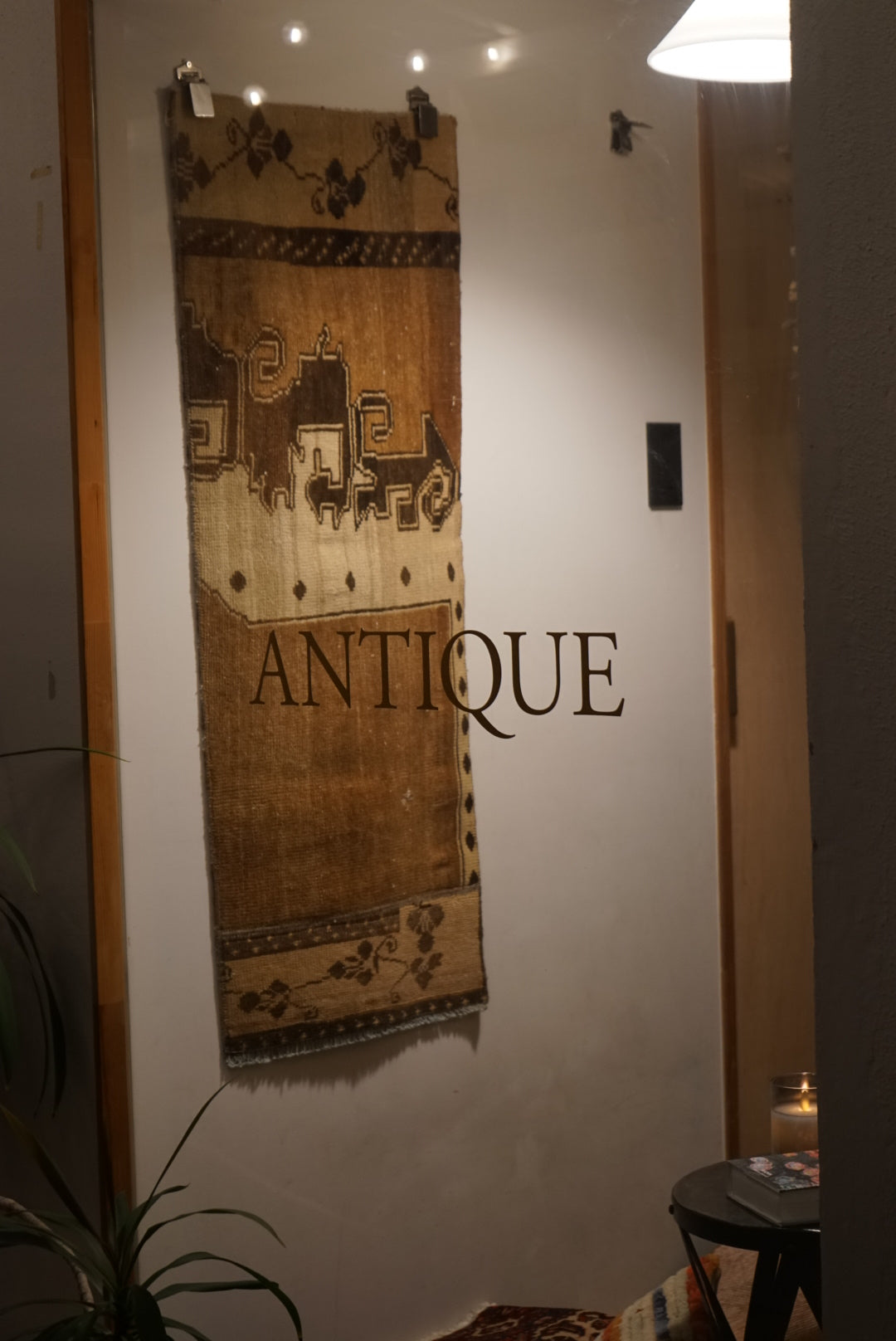 Türkiye Old Isparta Milk Coffee Color Small size 1980年代 115 × 47 cm No.TR25240