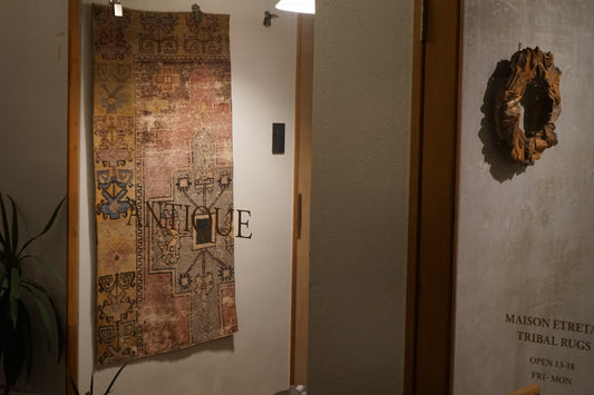 TURKEY OLD ISPARTA PINK BEIGE SMALL SIZE 1970年代 120 × 68 cm No.TR25219