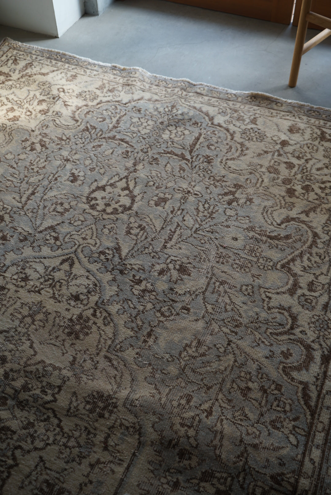 Türkiye Old Isparta Ecru , Gray 1960-1970年代 249 × 158 cm No.TR25265