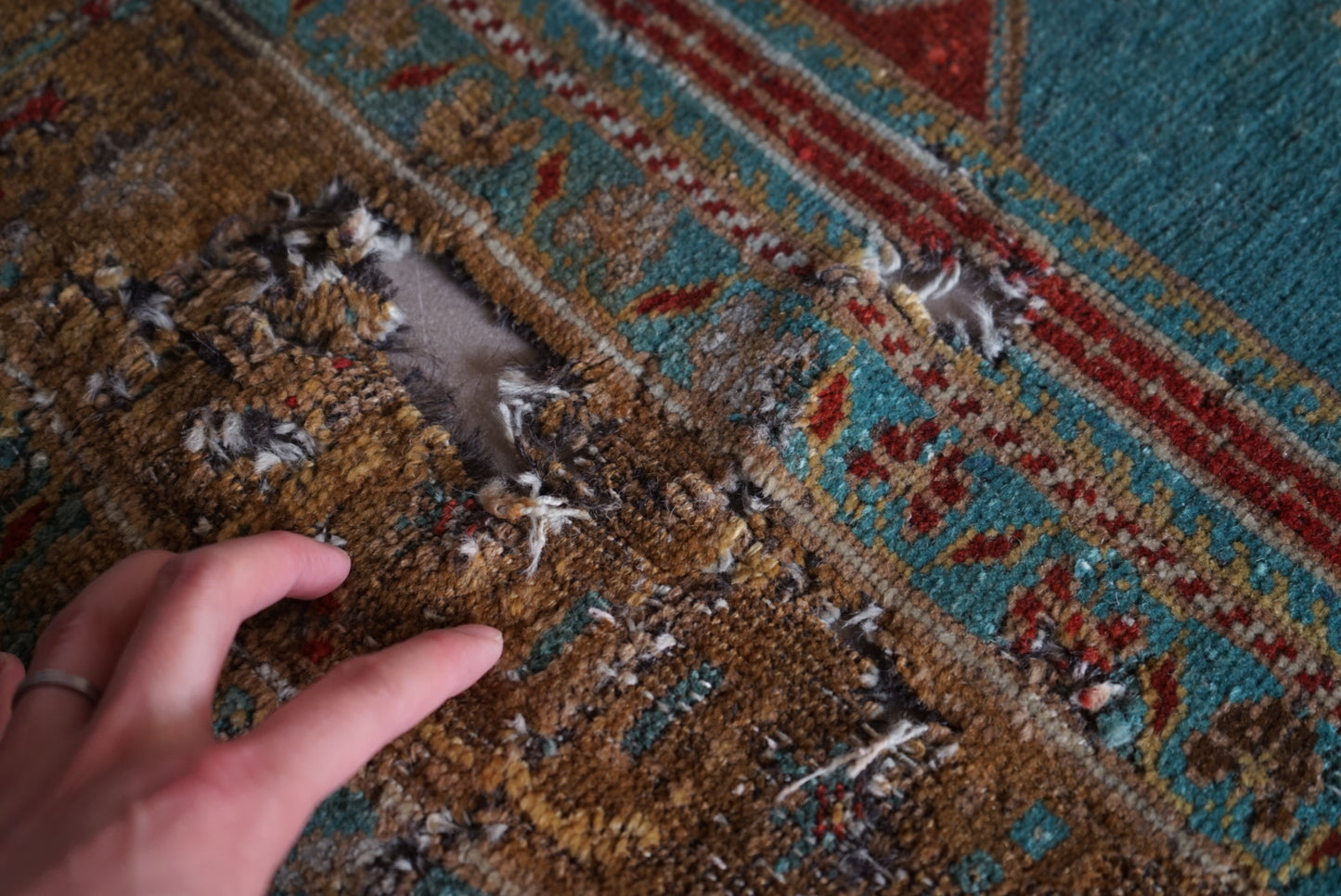 Türkiye Old Oushak Shabby Turquoise Medallion 162 × 109 cm No.TR25333