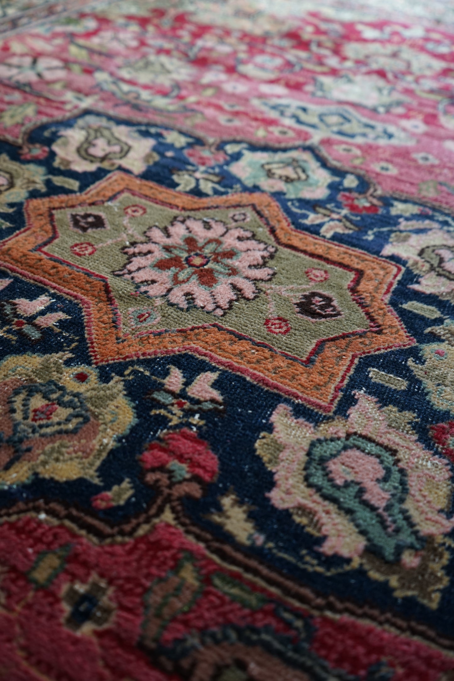 TURKEY OLD KAYSERI PINK 1950-1960年代 218 × 153 cm No.TR25192