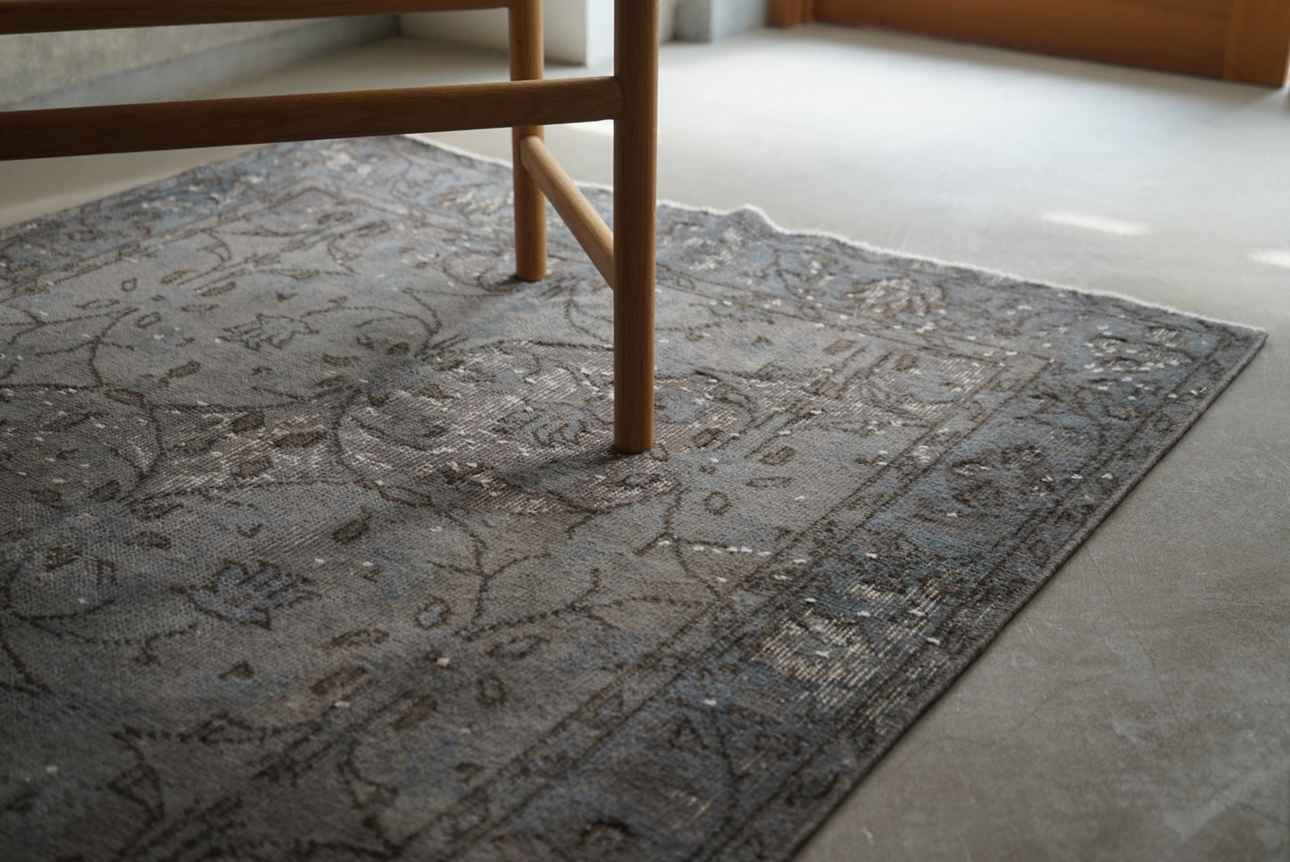 TURKEY OLD CHARCOAL GREY 1970年代 200 × 112 cm No.TR25154