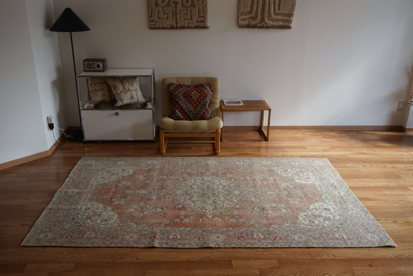 Türkiye Old Isparta Medallion Orange , Glay 1960年代 244 × 138.5 cm No.TR25478 / 国内送料無料・羊毛手織り絨毯