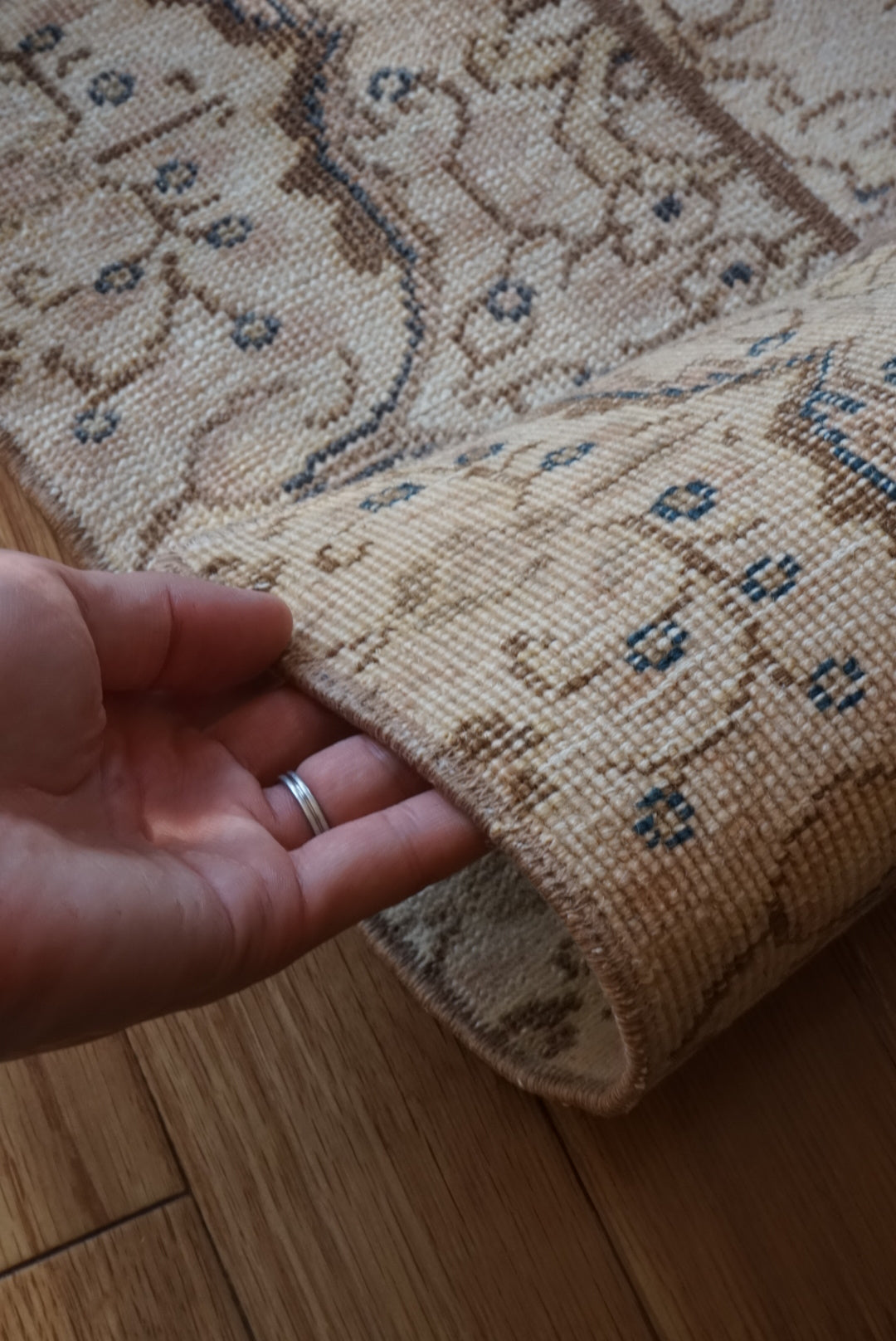 Türkiye Old Oushak Patchwork Beige , Ivory 1970年代 80.5 × 63 cm No.TR25467