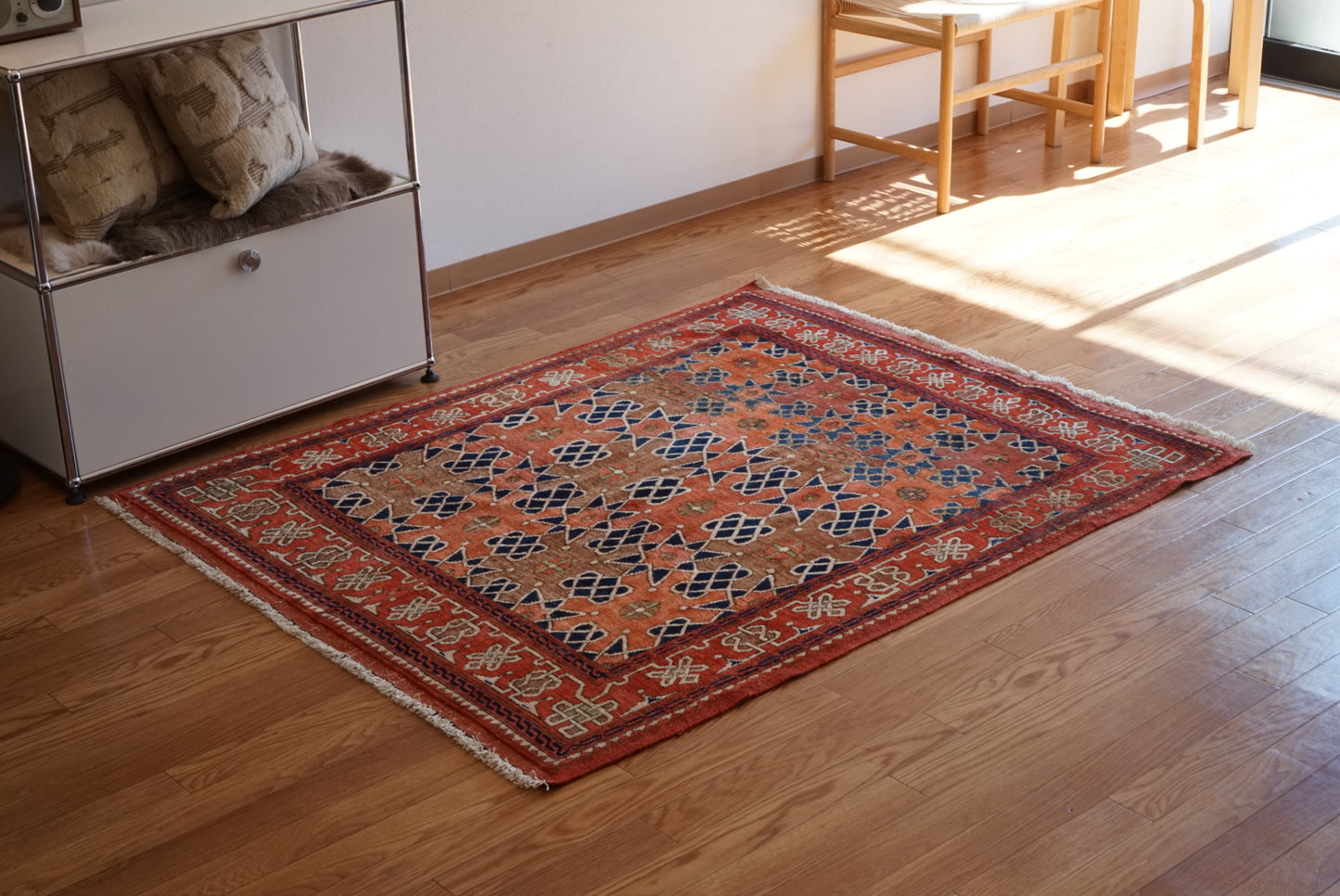店頭販売 Afghanistan Vintage Baluch Orange Star 1980年代 153 × 124 cm  No.AF2531