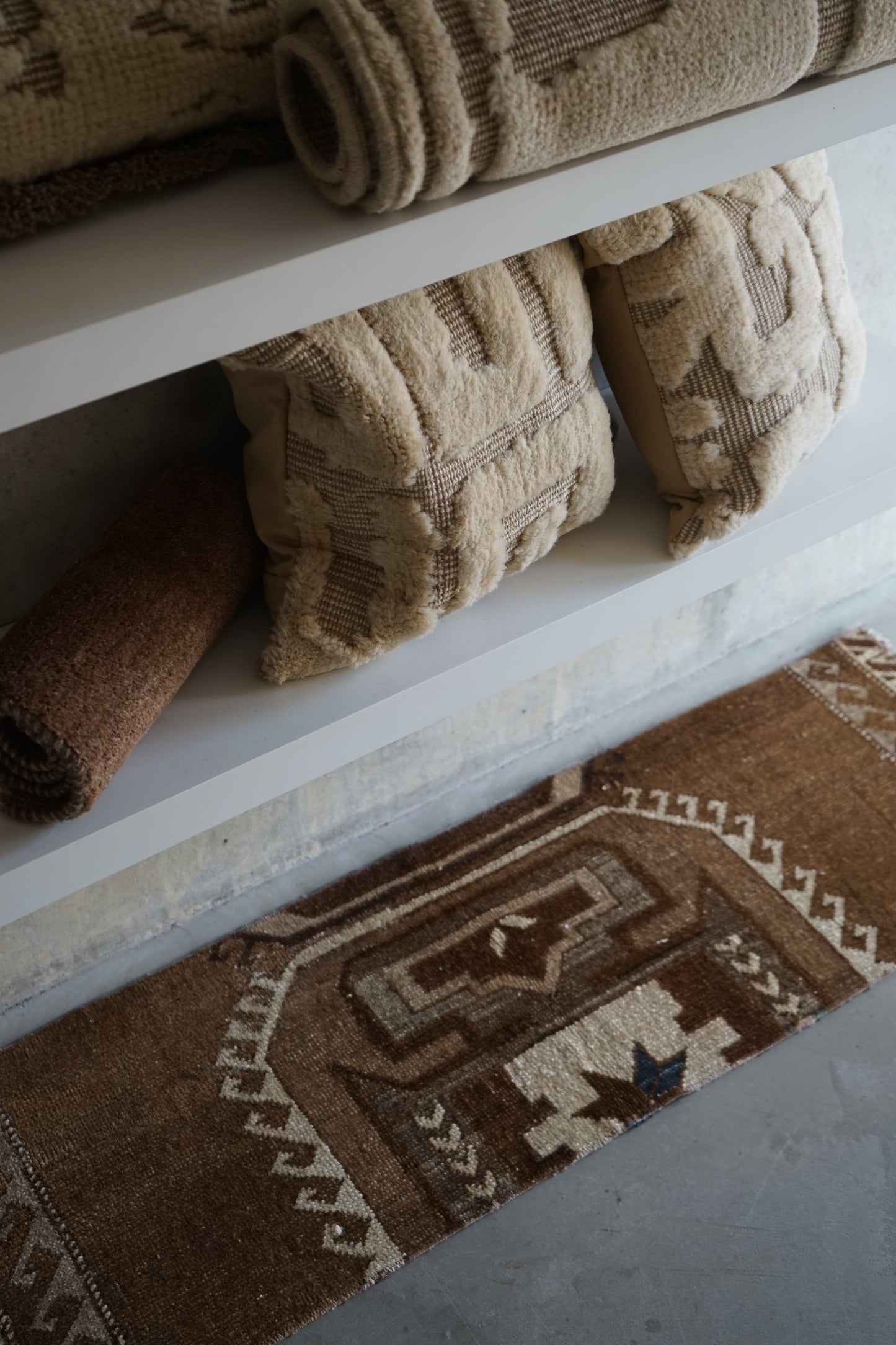 TURKEY OLD BROWN RUNNER SMALL SIZE 1970年代 130 × 43 cm No.TR25218