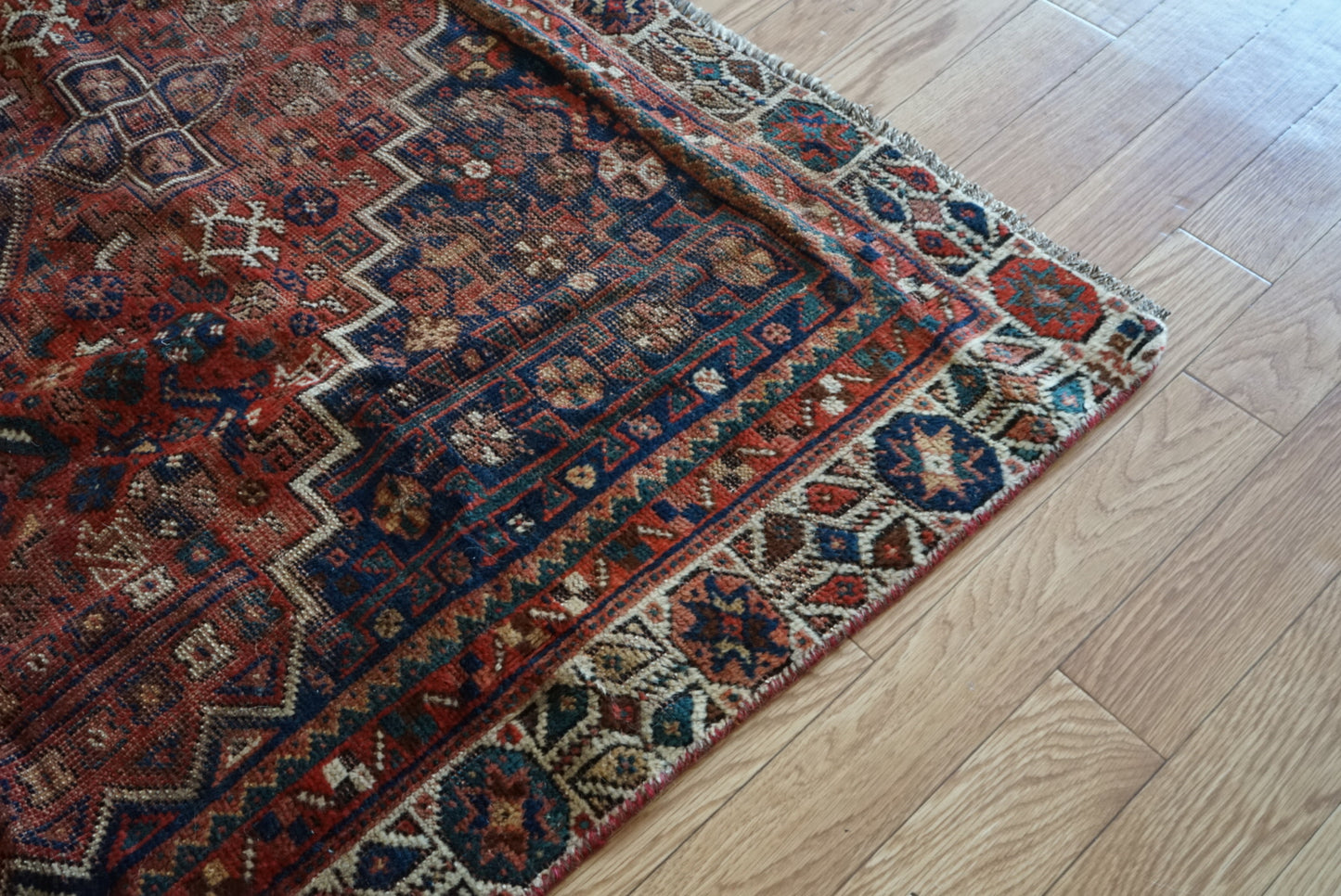 店頭販売 Afghanistan Old Persia Design 1930年代 179.5 × 140.5 cm  No.AF2535 / 国内送料無料・羊毛手織り絨毯