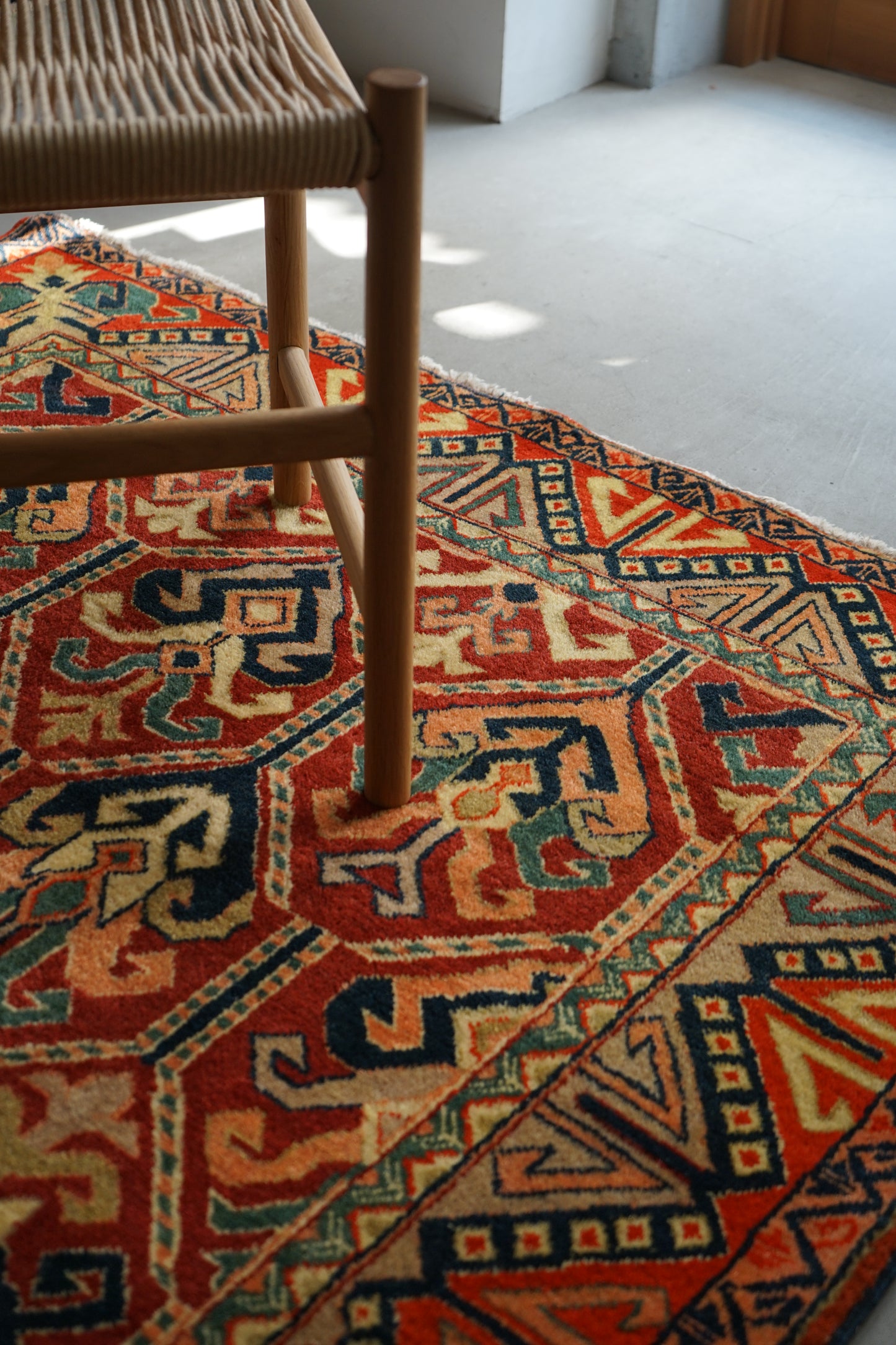 IRAN ANTIQUE SHIRVAN COSSACKS 1860年代 181 × 125 cm